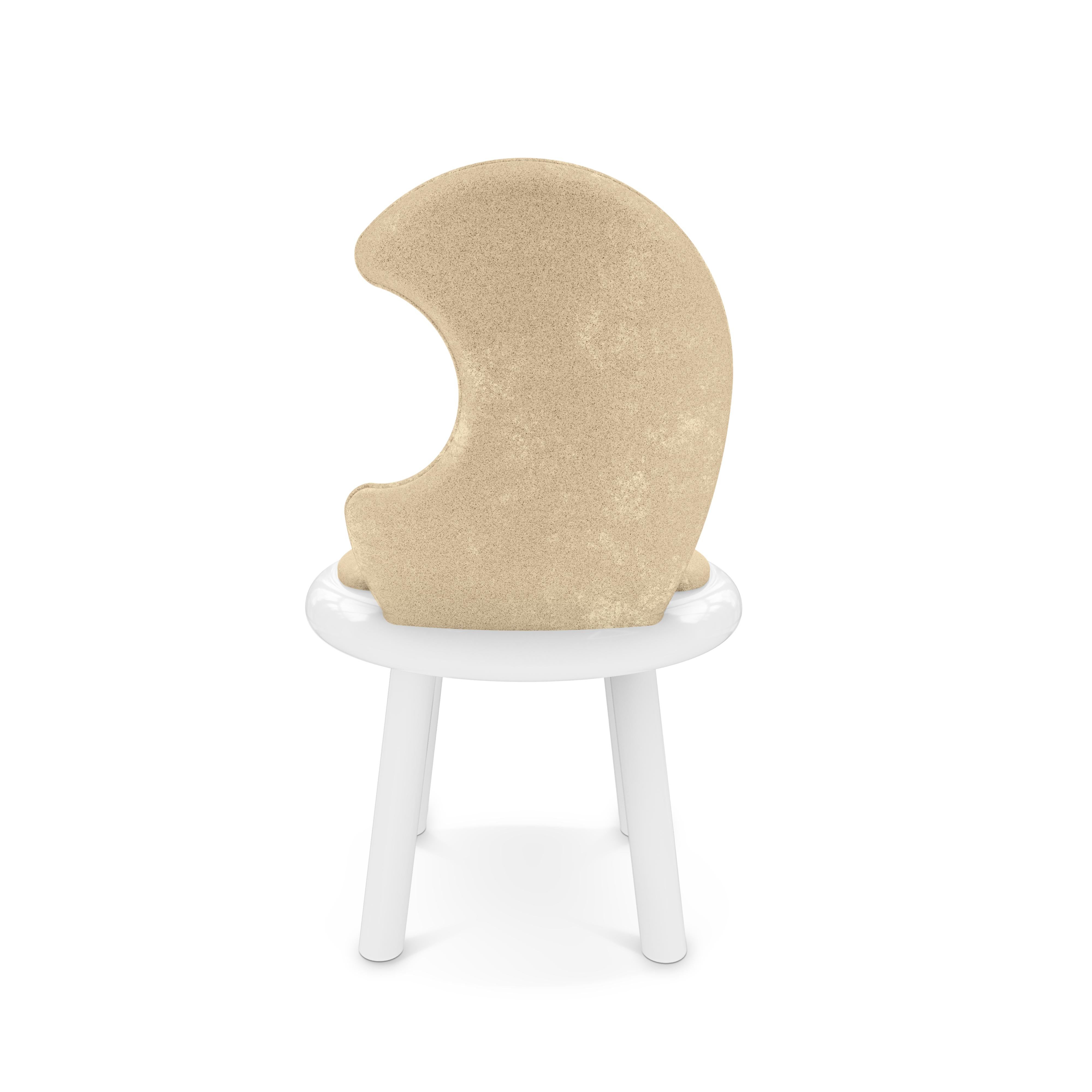 Moonlight Chair by MAGILORE - Chaise en velours pour enfants inspirée de la lune en vente 1