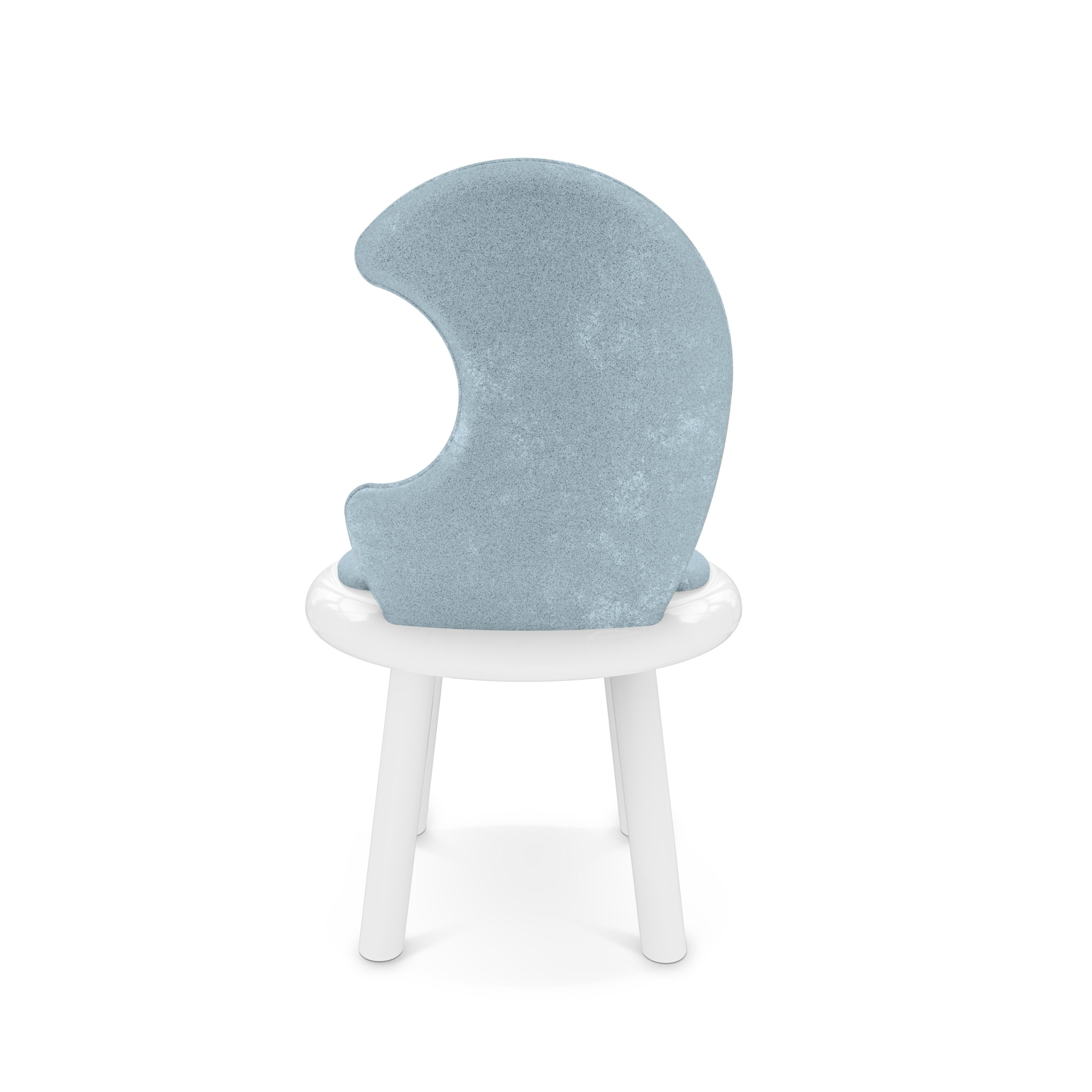 Moonlight Chair von MAGILORE - Blauer Samtstuhl für Kinder, inspiriert vom Mond (Portugiesisch) im Angebot