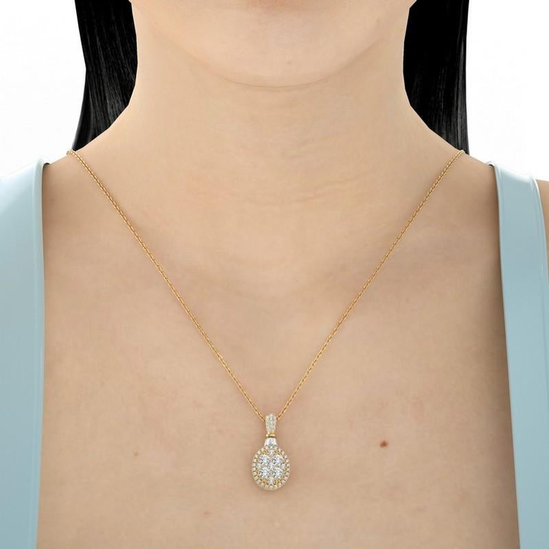 Moonlight Collection Oval Cluster Pendant: 0.7 Carat Diamonds in 14K Yellow Gold In New Condition For Sale In New York, NY