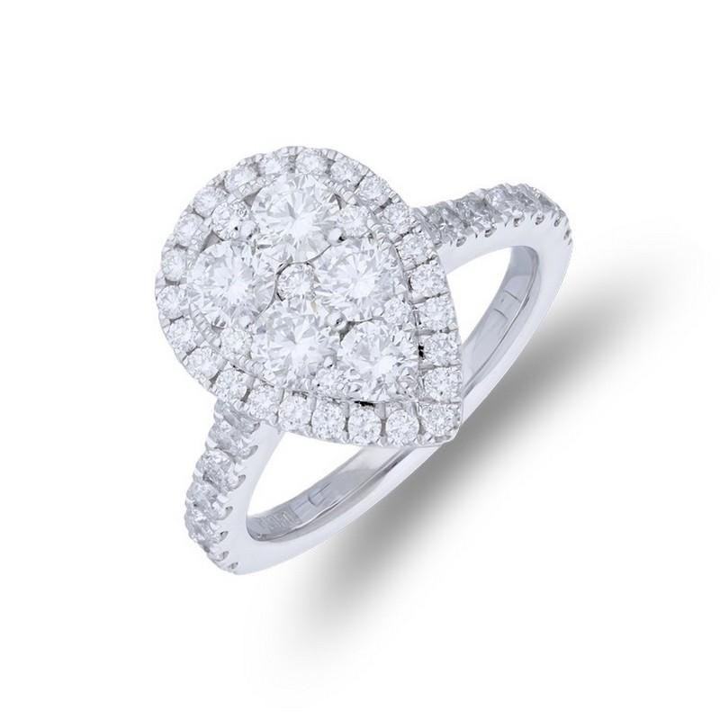 Peso totale dei diamanti: Questo incantevole anello ha un peso totale di 1,2 carati e mostra la brillantezza di 49 diamanti rotondi meticolosamente disposti in un accattivante design a pera.

Diamanti: L'anello vanta un gruppo di 49 diamanti