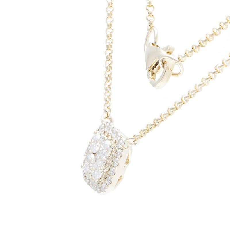 Poids total en carats du diamant : Cet exquis pendentif en forme de grappe de coussins de la Collection S est doté d'un poids total de 0.42 carat. Le pendentif est orné de 29 diamants ronds méticuleusement disposés en une grappe