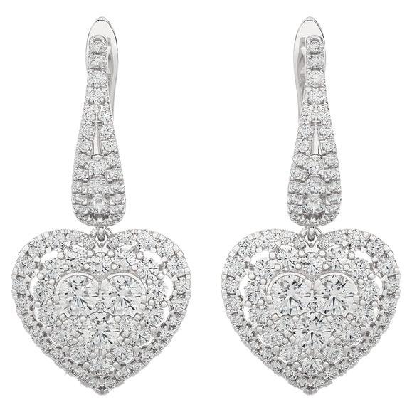 Boucles d'oreilles en or blanc 14 carats en forme de cœur clair de lune : diamants de 1,8 carat