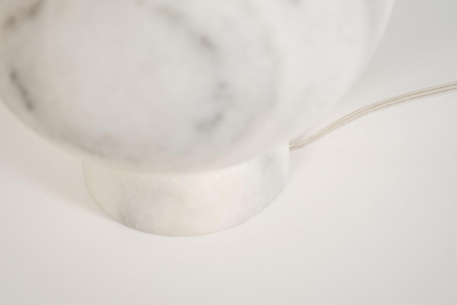 Tischlampe „Moonlight“ aus Steinmarmor Makrana „Moonlight“ Nearness III von A. Abiad und N. Jose im Angebot 5