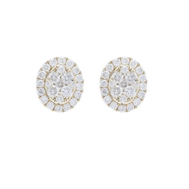 Poids total en carats des diamants : Ces boucles d'oreilles exquises affichent un poids total de 0,36 carat, avec une grappe de 50 diamants ronds.

Diamants : Les boucles d'oreilles présentent un superbe arrangement de 50 diamants ronds, chacun