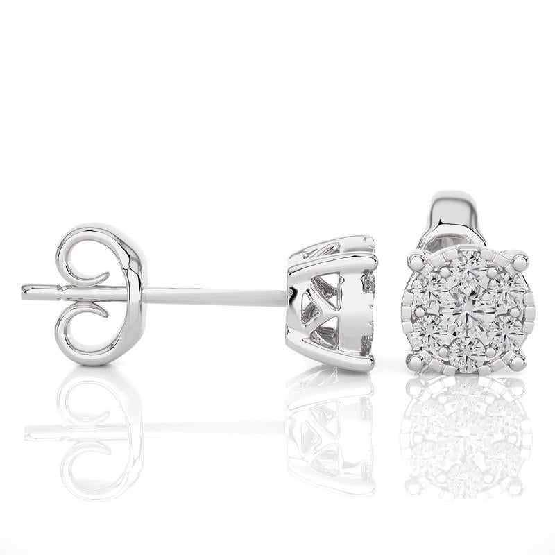 Carat Weight: These exquisite stud earrings boast a total carat weight of 0.3 carats, promising a delicate yet captivating sparkle.

Diamonds: Each earring features a meticulous arrangement of 13 brilliant diamonds, selected for their exceptional