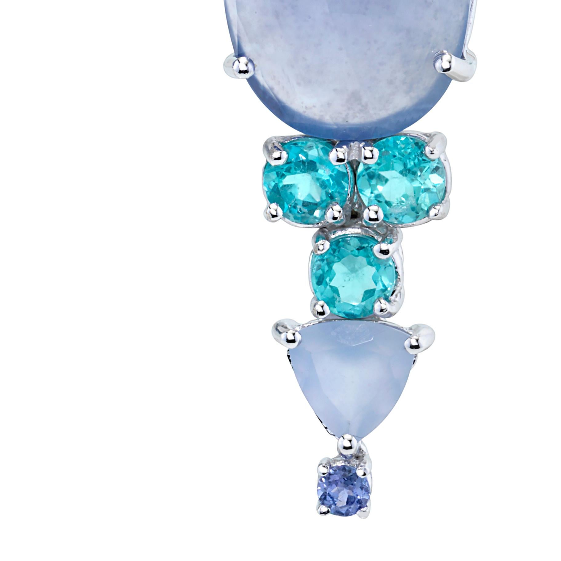 Moonlit Blues Earrings Blue Chalcedony, and Tanzanite in 18k White Gold In New Condition For Sale In New York, NY
