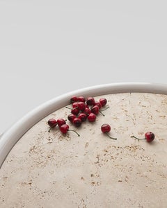 Mesa de centro Moonrise, mármol blanco de Carrara, hecha a mano en Italia