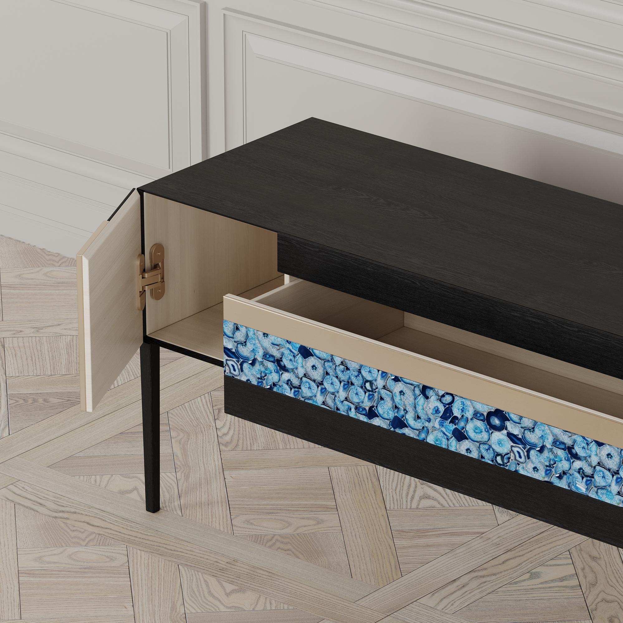 Moonrise Credenza of Blue Gemstone, Brass and Oak, Made in Italy In New Condition For Sale In London, GB