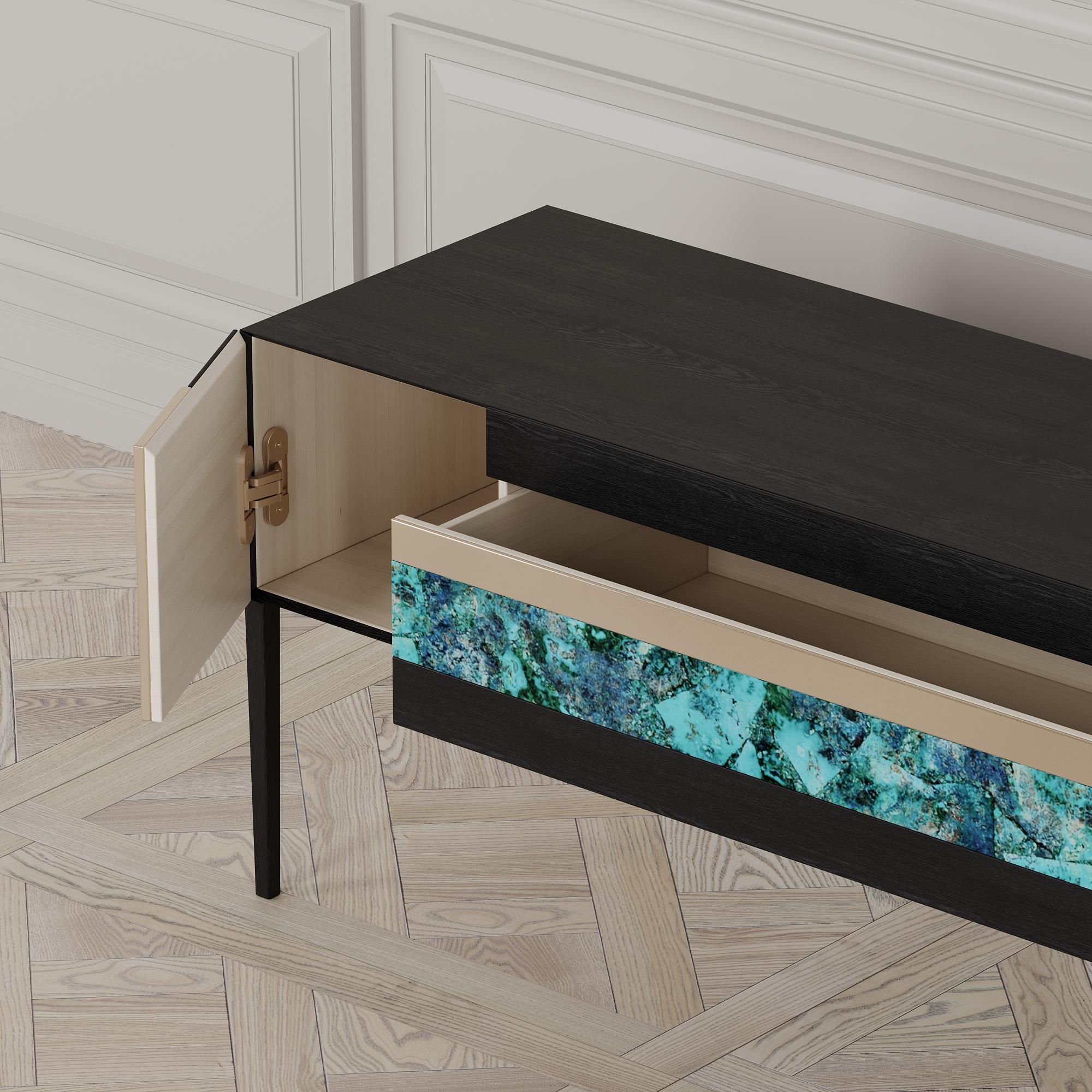 Moonrise Credenza of Gemstone Crisocolla, Brass and Oak, Made in Italy In New Condition For Sale In London, GB