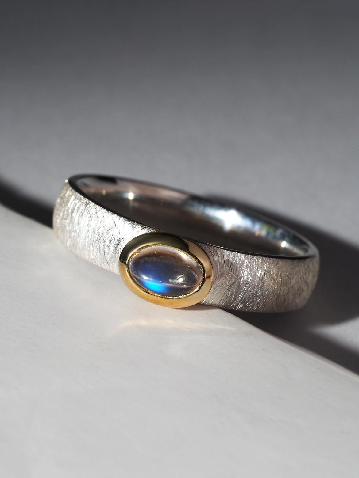 Pietra di luna AAA+ Anello d'argento Pietra di luna naturale di alta qualità regalo per la moglie In condizioni Nuovo in vendita a Berlin, DE