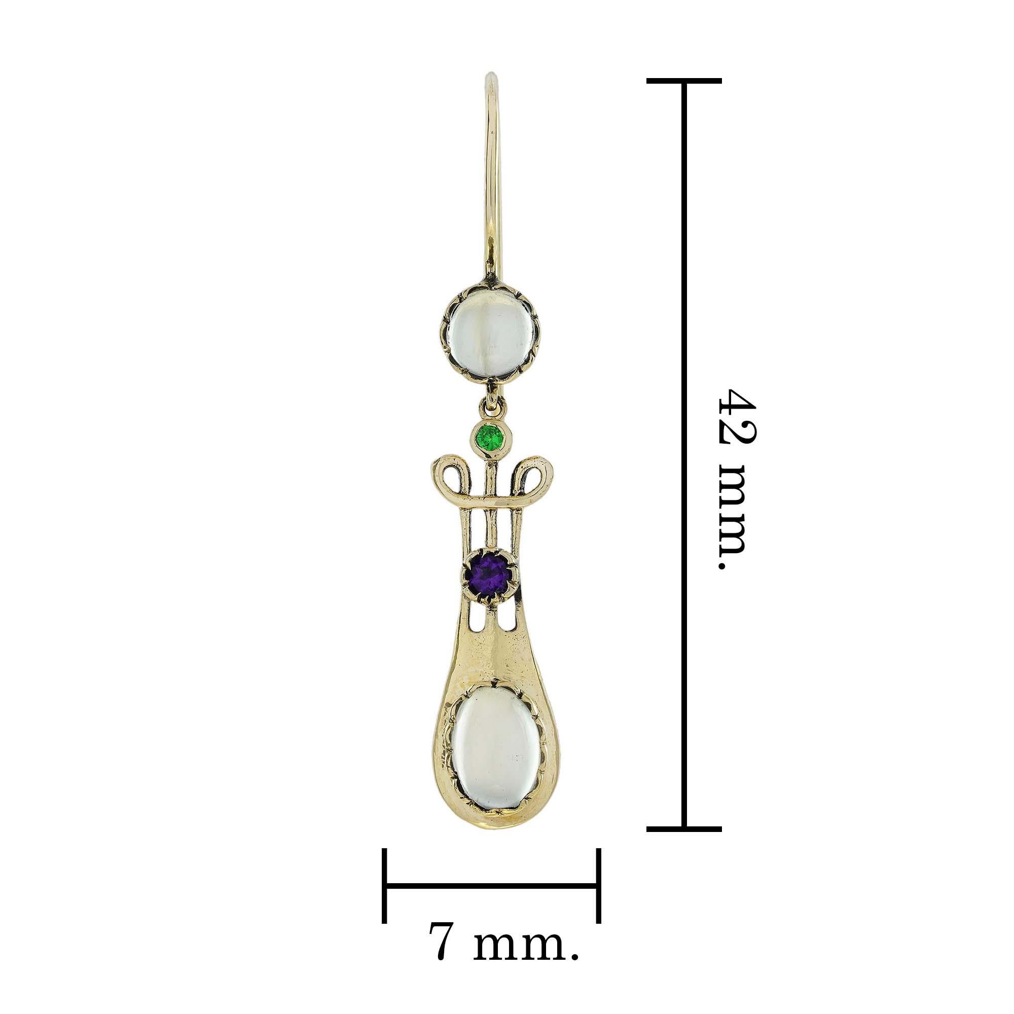 Boucles d'oreilles pendantes en or jaune 9K avec améthyste et tsavorite (Moonstone) Neuf - En vente à Bangkok, TH