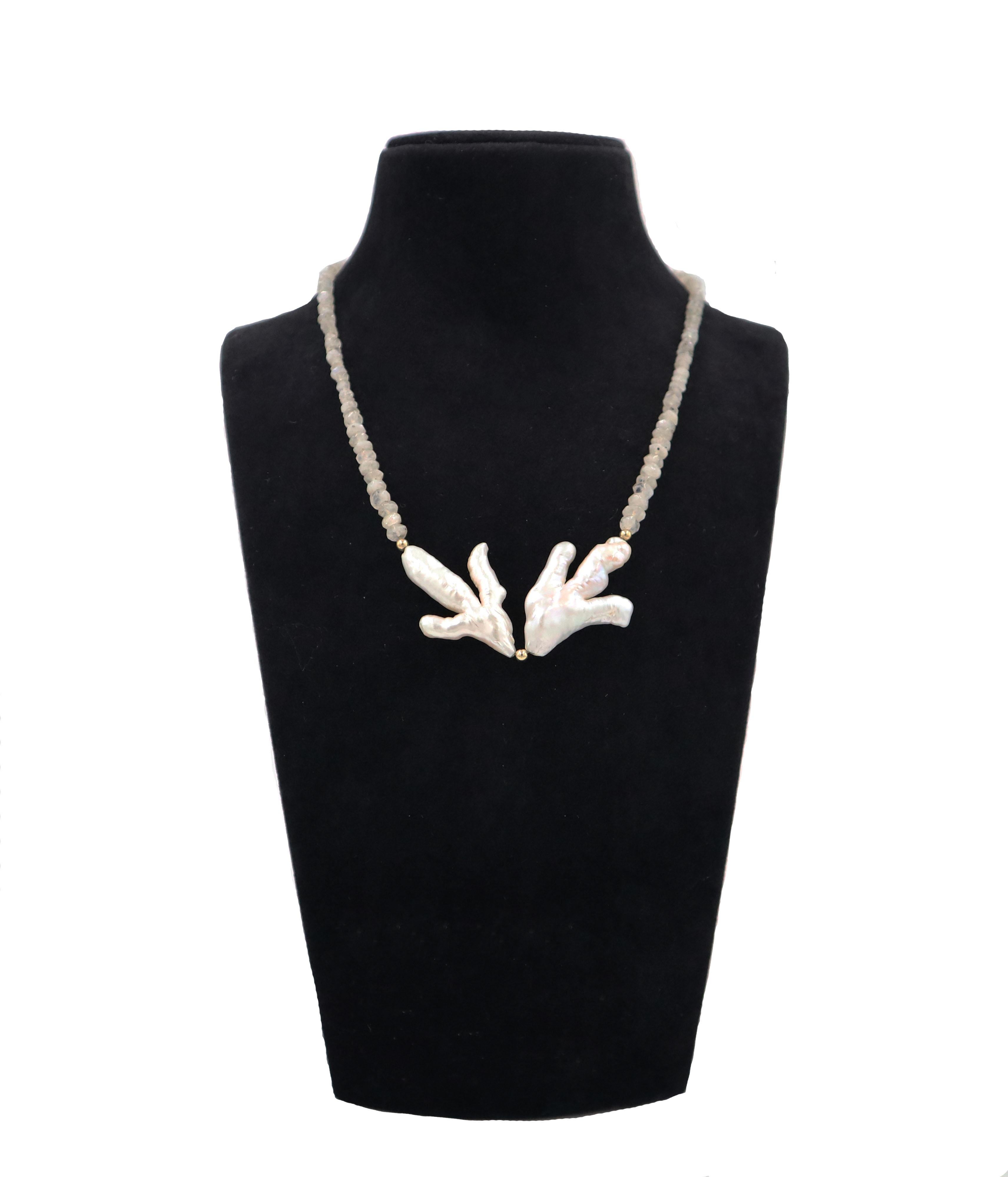 chicken feet pearl necklace