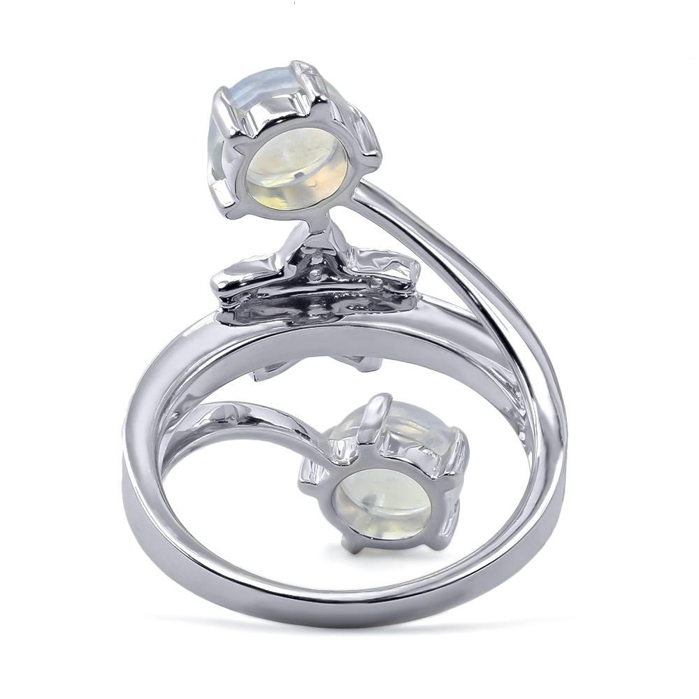 Cabochon Moonstone and Diamond Ring, 18 Karat White Gold For Sale