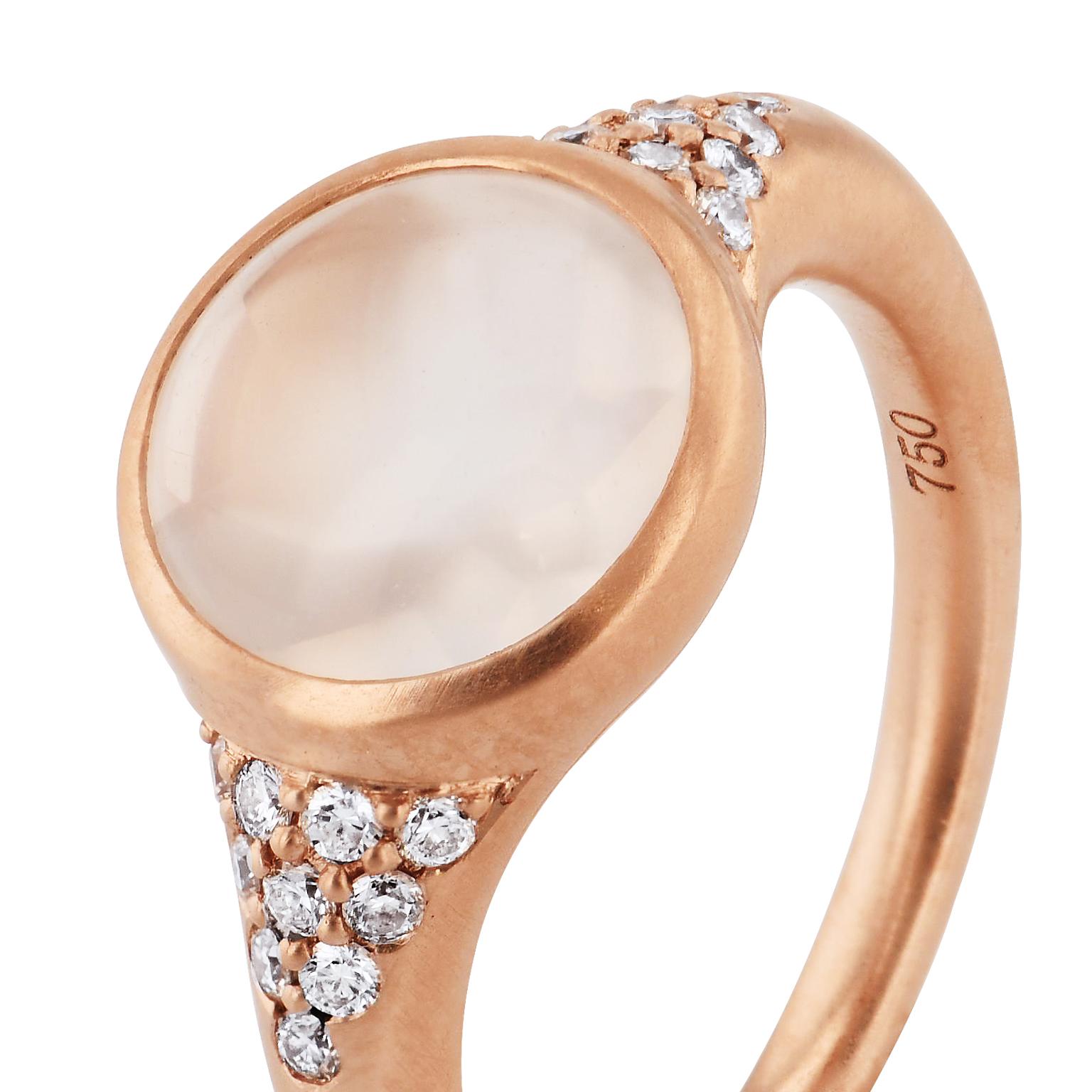 Moonstone and Diamond Rose Gold Ring In Excellent Condition In Miami, FL