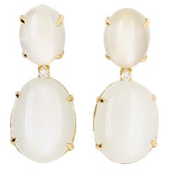 Boucles d'oreilles chandelier en or jaune 18 carats, pierre de lune et diamants