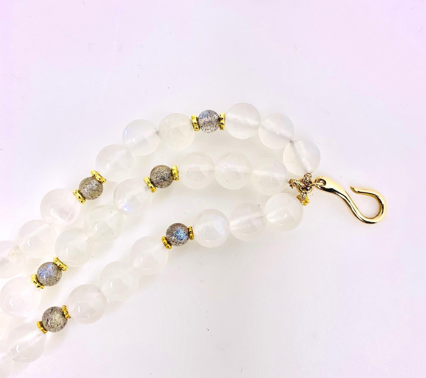 3-Strand Moonstone and Labradorite Beaded Necklace with 18k Yellow Gold Accents For Sale 1