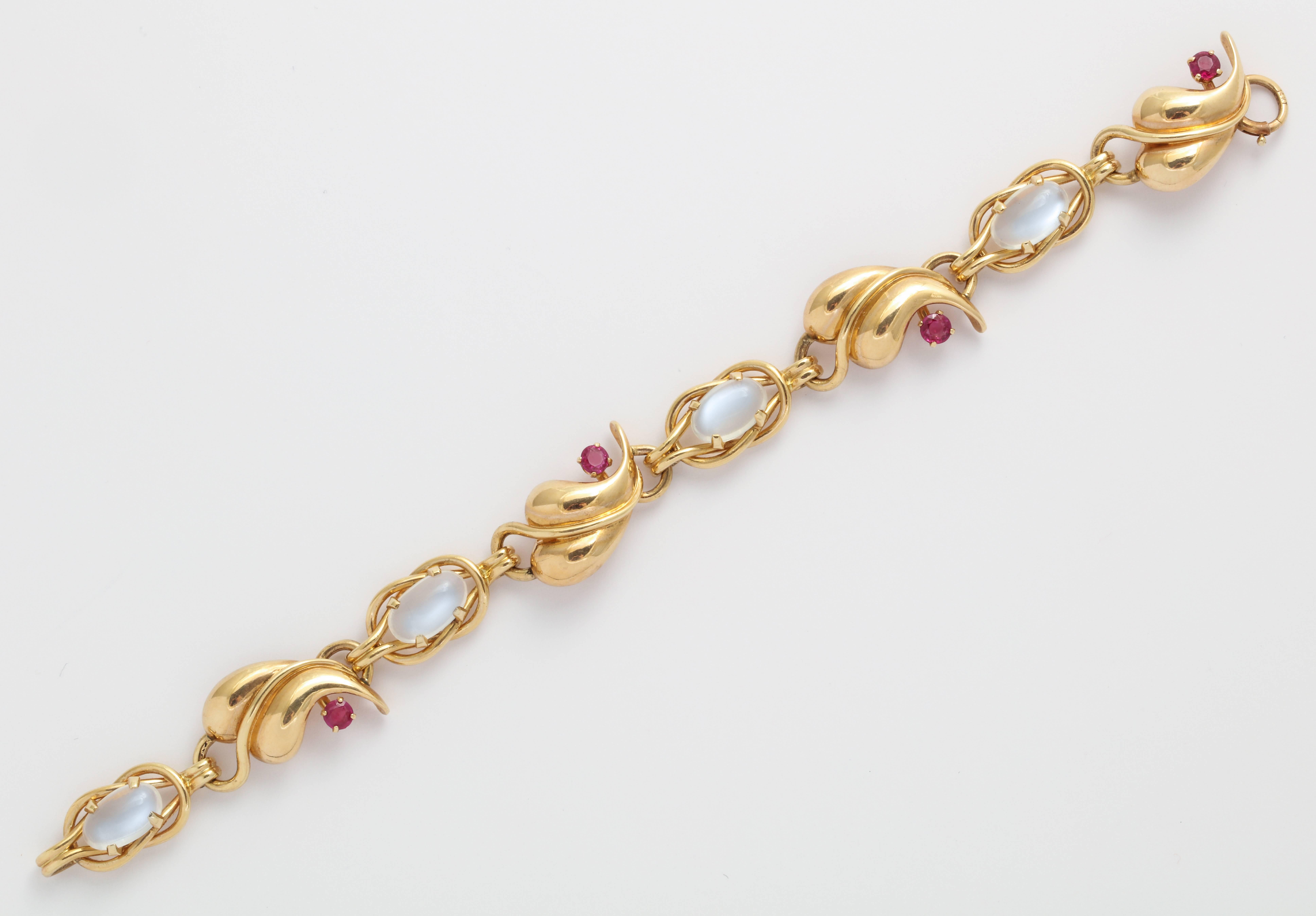 Cabochon Moonstone and Ruby Retro Gold Bracelet