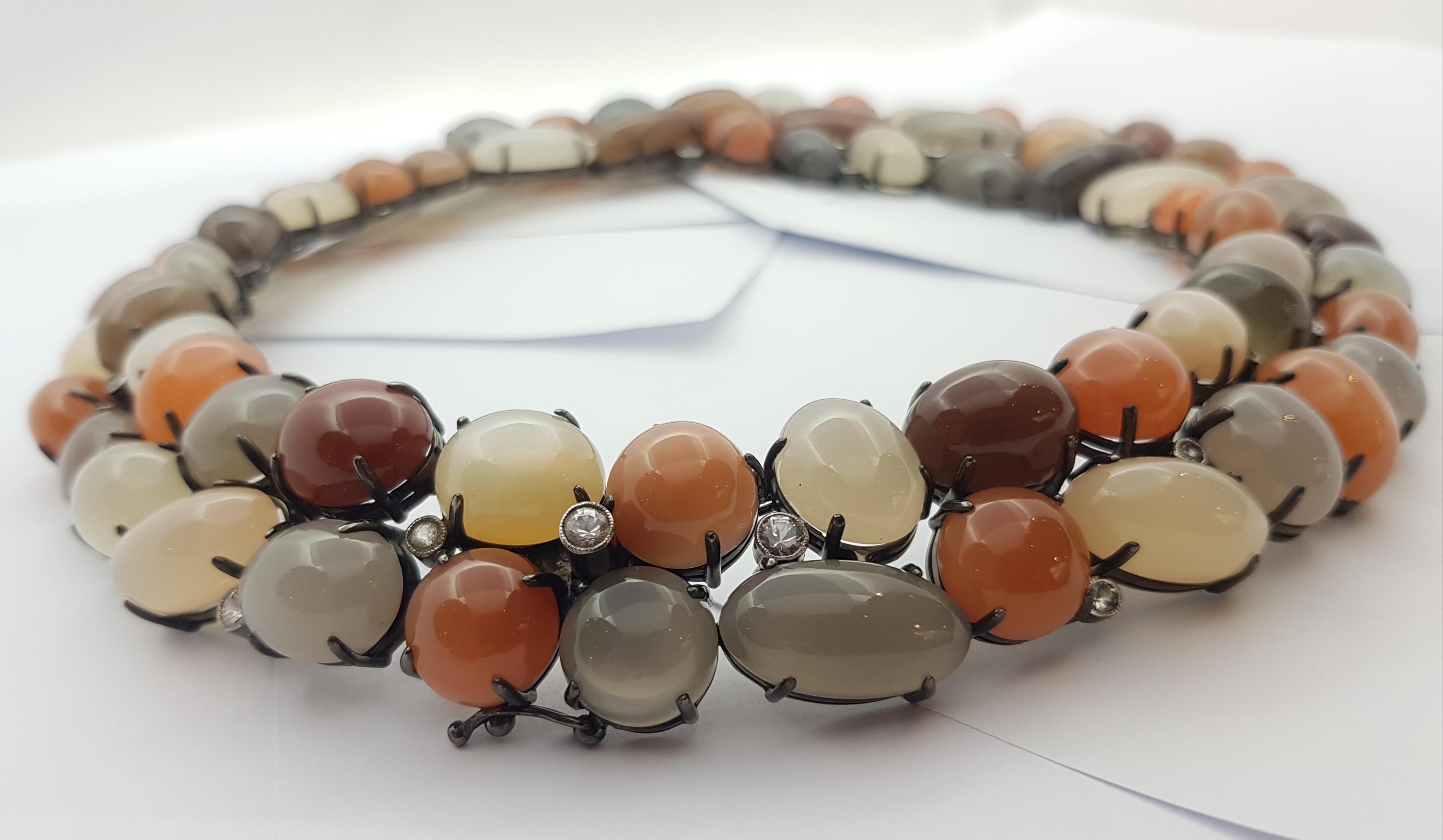 da uomo o donna Collana con pietra di luna e zaffiro bianco con montatura in argento in vendita