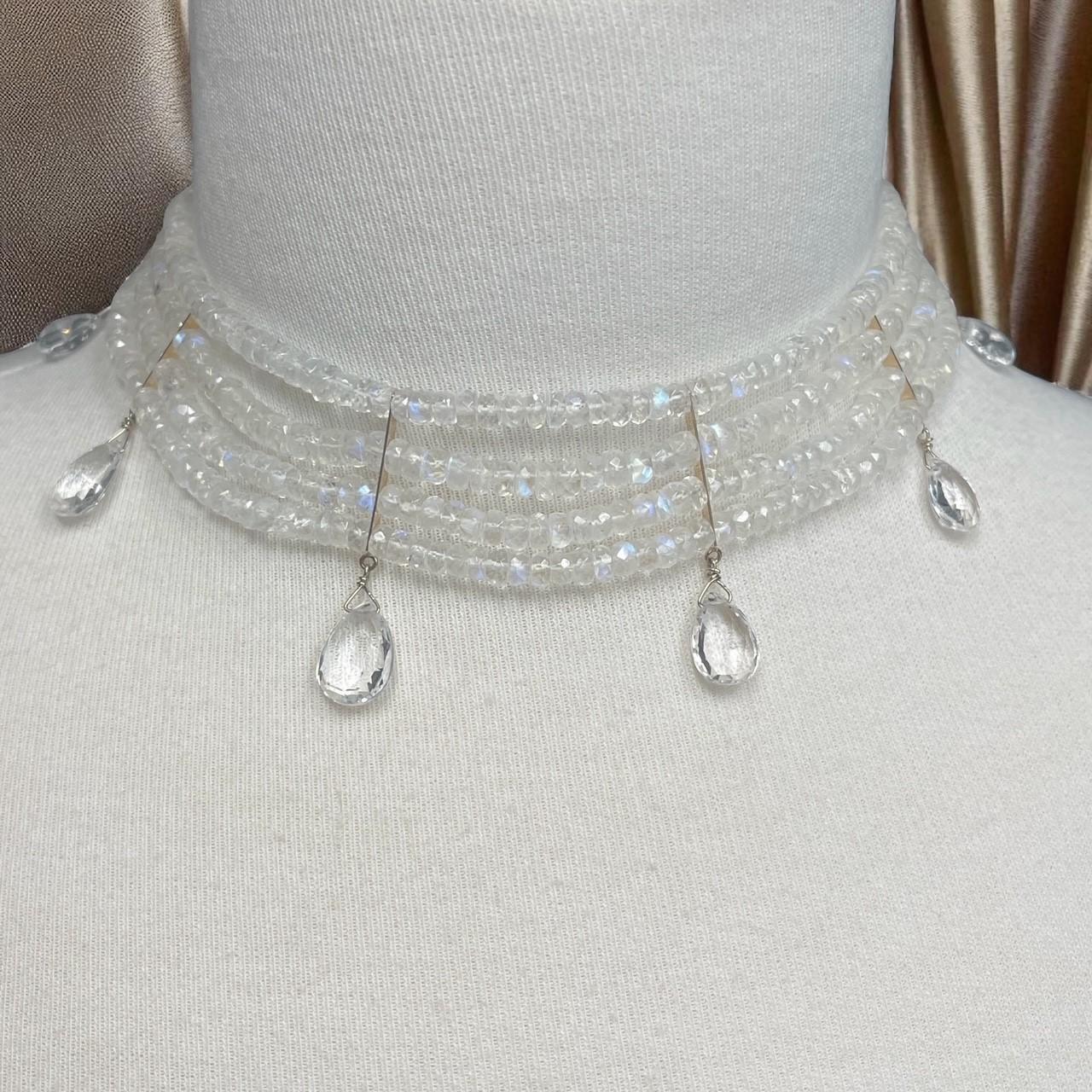 Collana nuziale con girocollo in pietra di luna e accenti in oro giallo in vendita 2