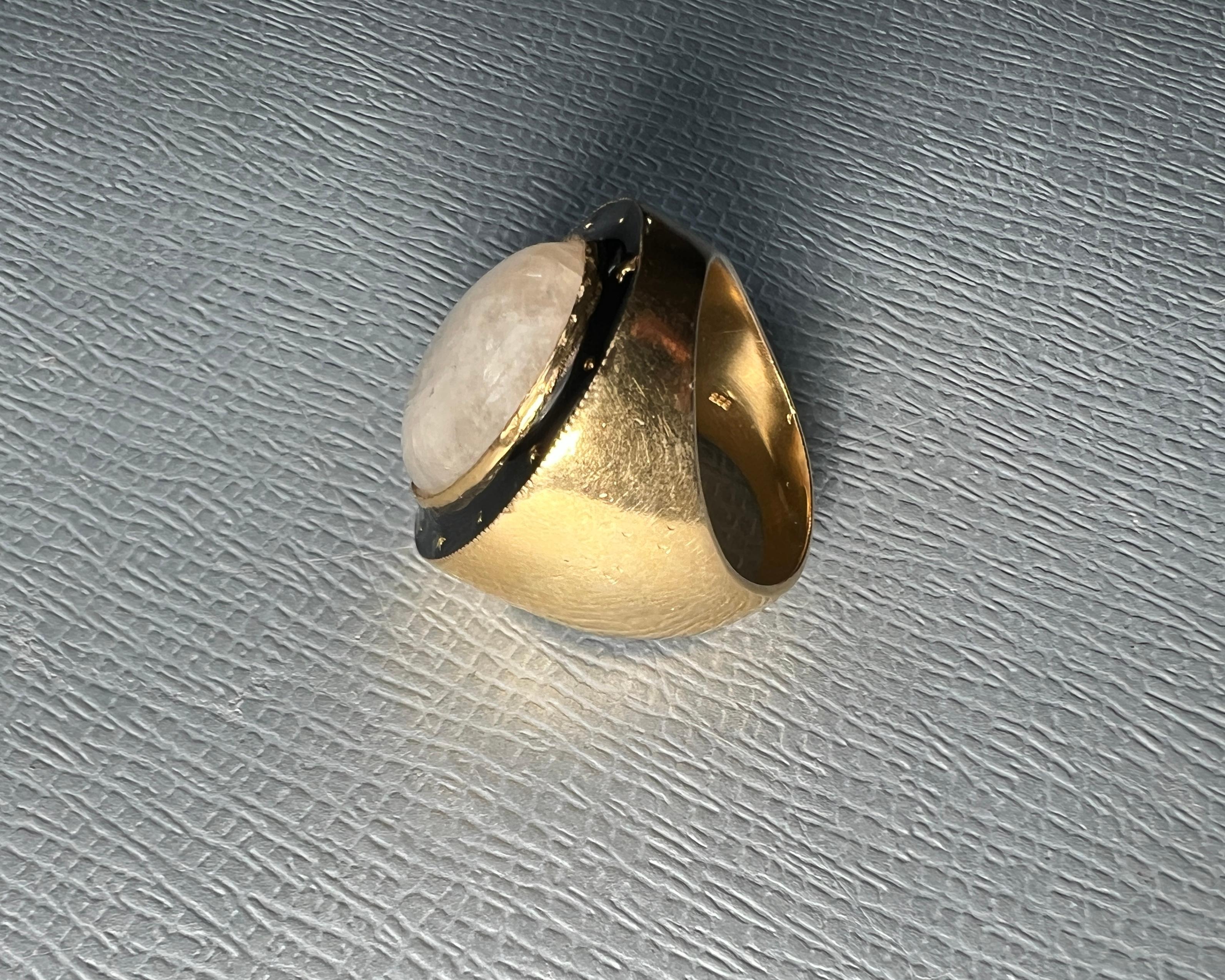 Moonstone Cocktail Ring In New Condition For Sale In Los Angeles, CA