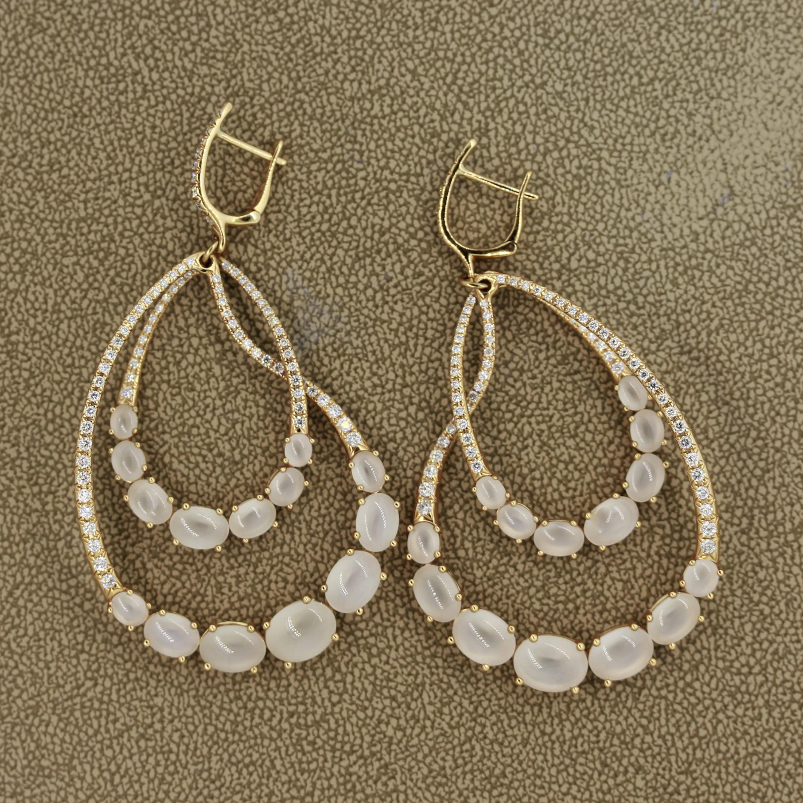 Moonstone Diamond Gold Drop Earrings In New Condition For Sale In Beverly Hills, CA