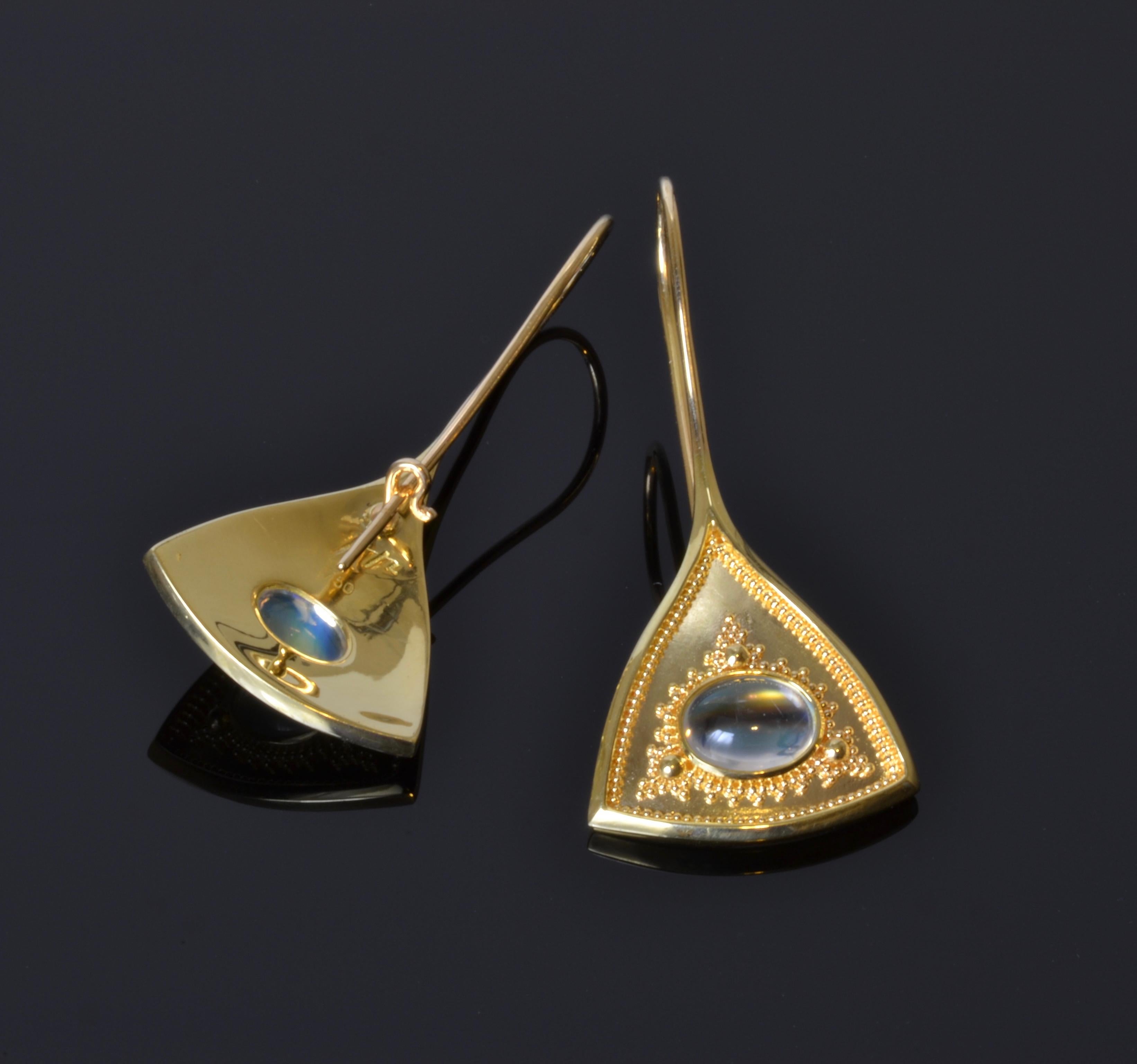 Kent Raible 18 Karat Gold Moonstone Drop Earrings with Gold Granulation 3