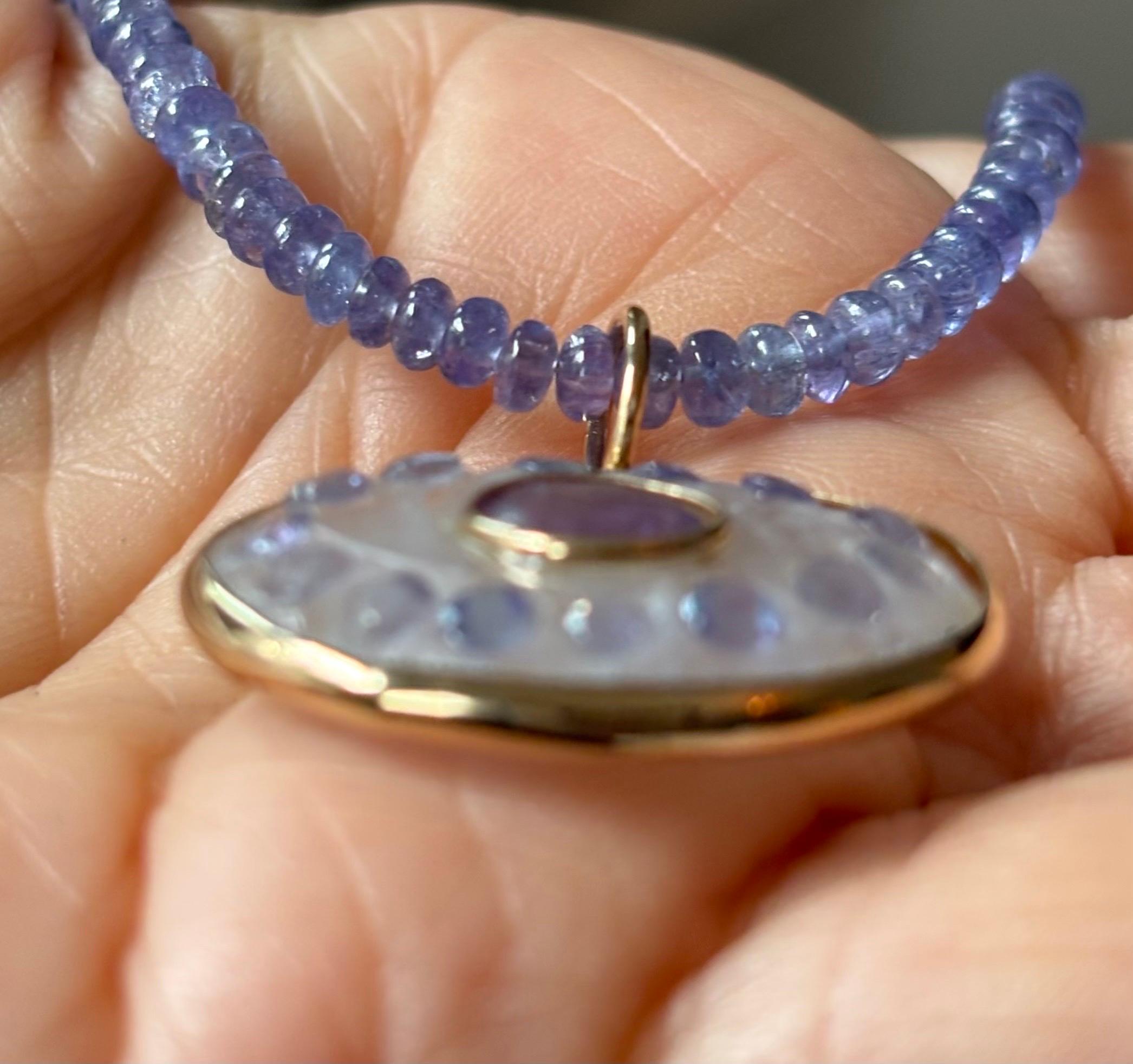 Malocchio in pietra di luna con ametista, tanzanite e collana in oro 14k con tanzanite in vendita 1