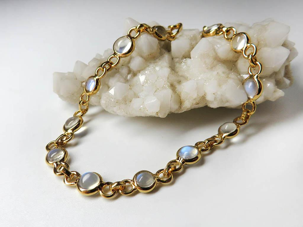Moonstone Gold Bracelet Magic Blue Shimmer Cabochon Clear Gems Unisex For Sale 7