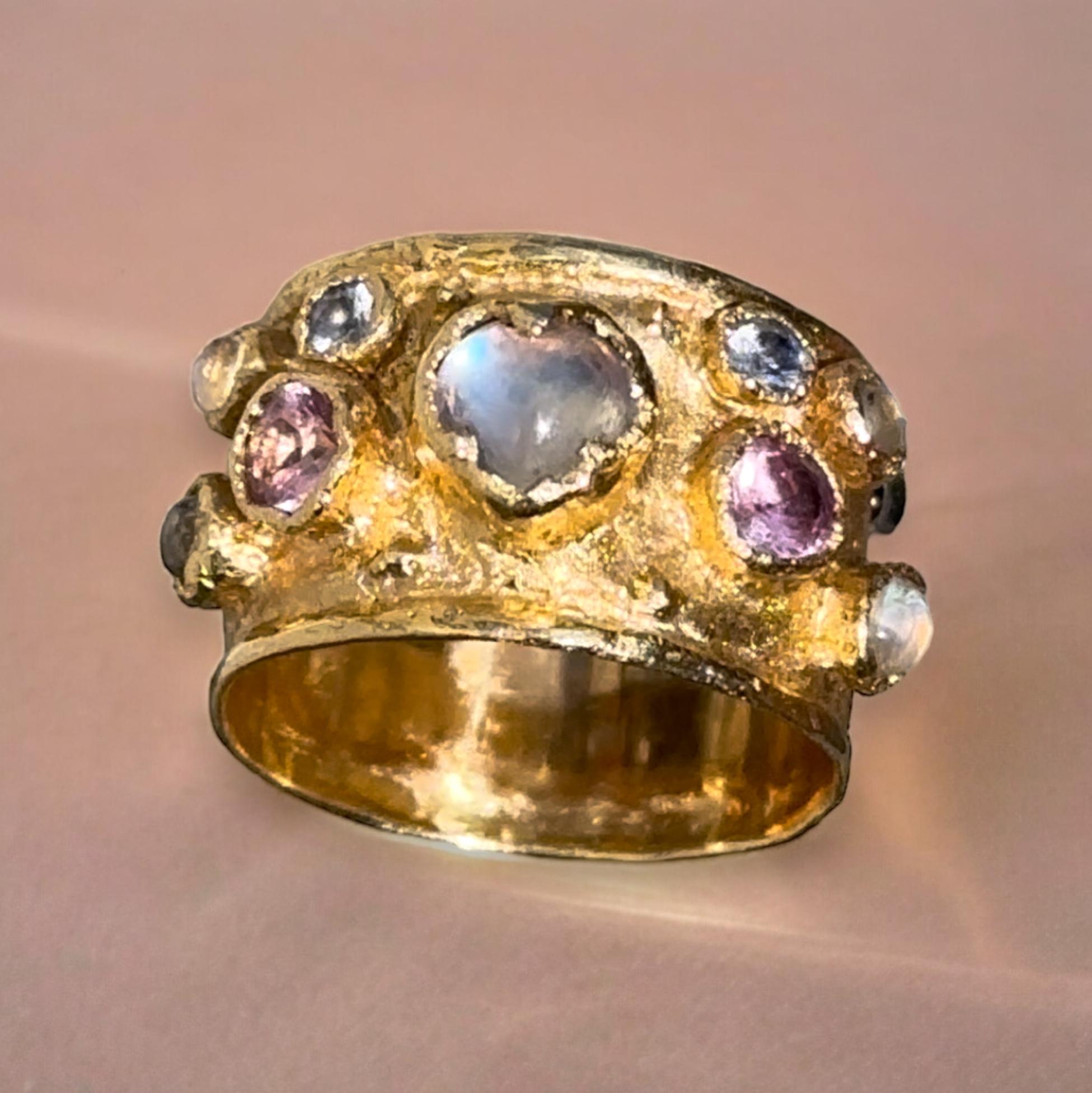 Heart Cut Leto Lama Moonstone Heart Cigar Ring with Sapphires 18 Ct Gold For Sale