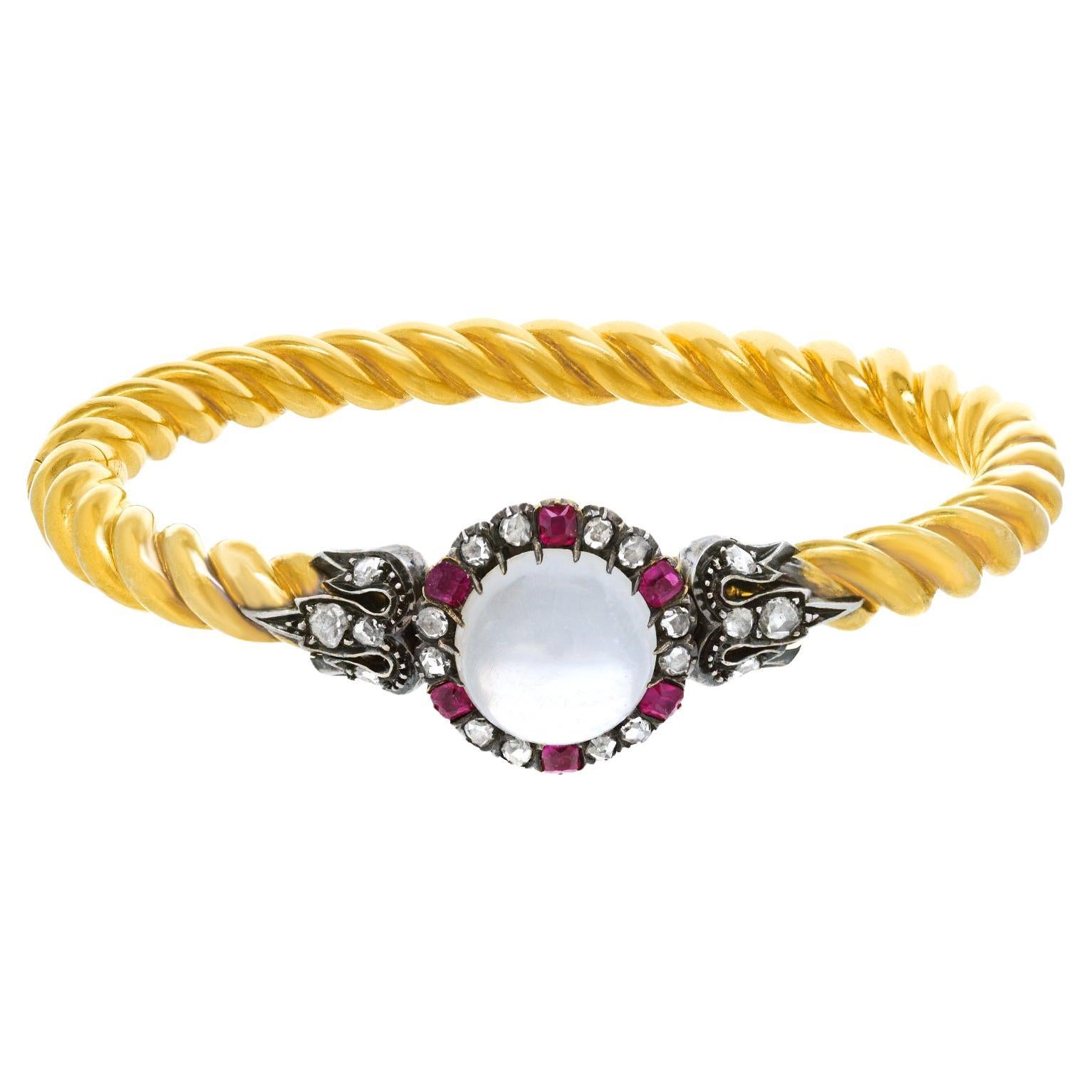 Bracelet en pierre de lune, rubis et diamant 18k c1870s France en vente