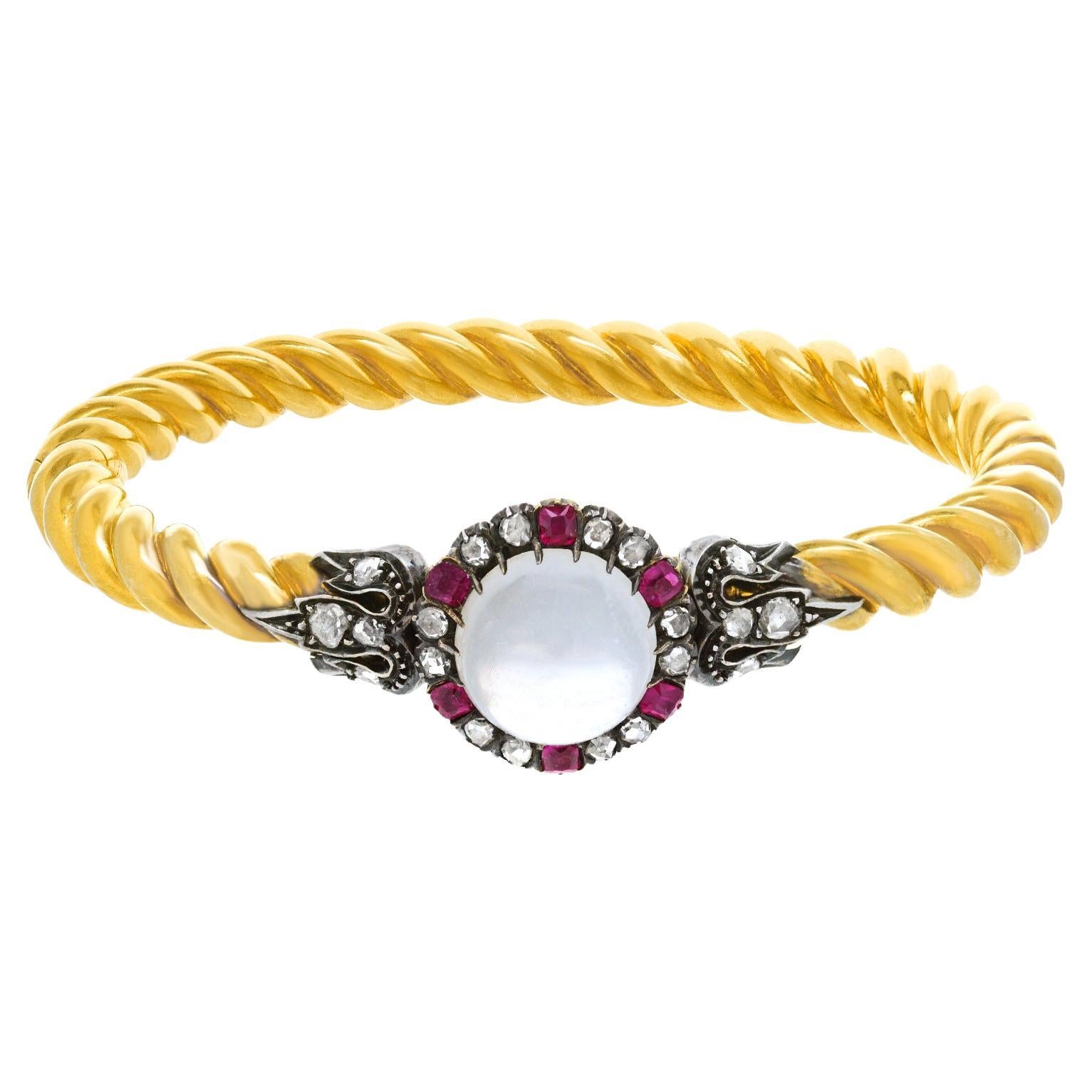 Pulsera de piedra lunar, rubí y diamantes 18k c1870s Francia en venta