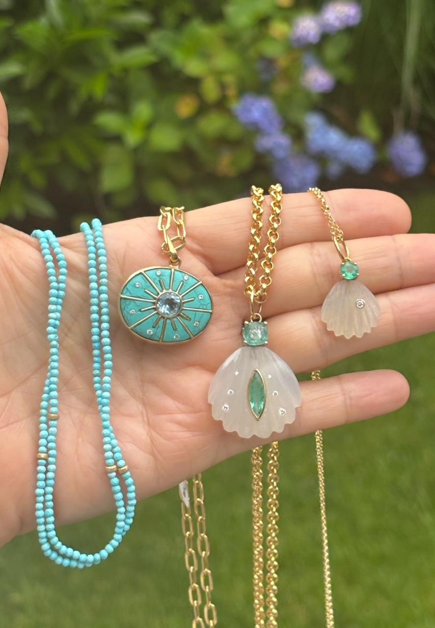 Moonstone Shell Pendant with Emeralds, Diamonds & 14k Gold For Sale 6