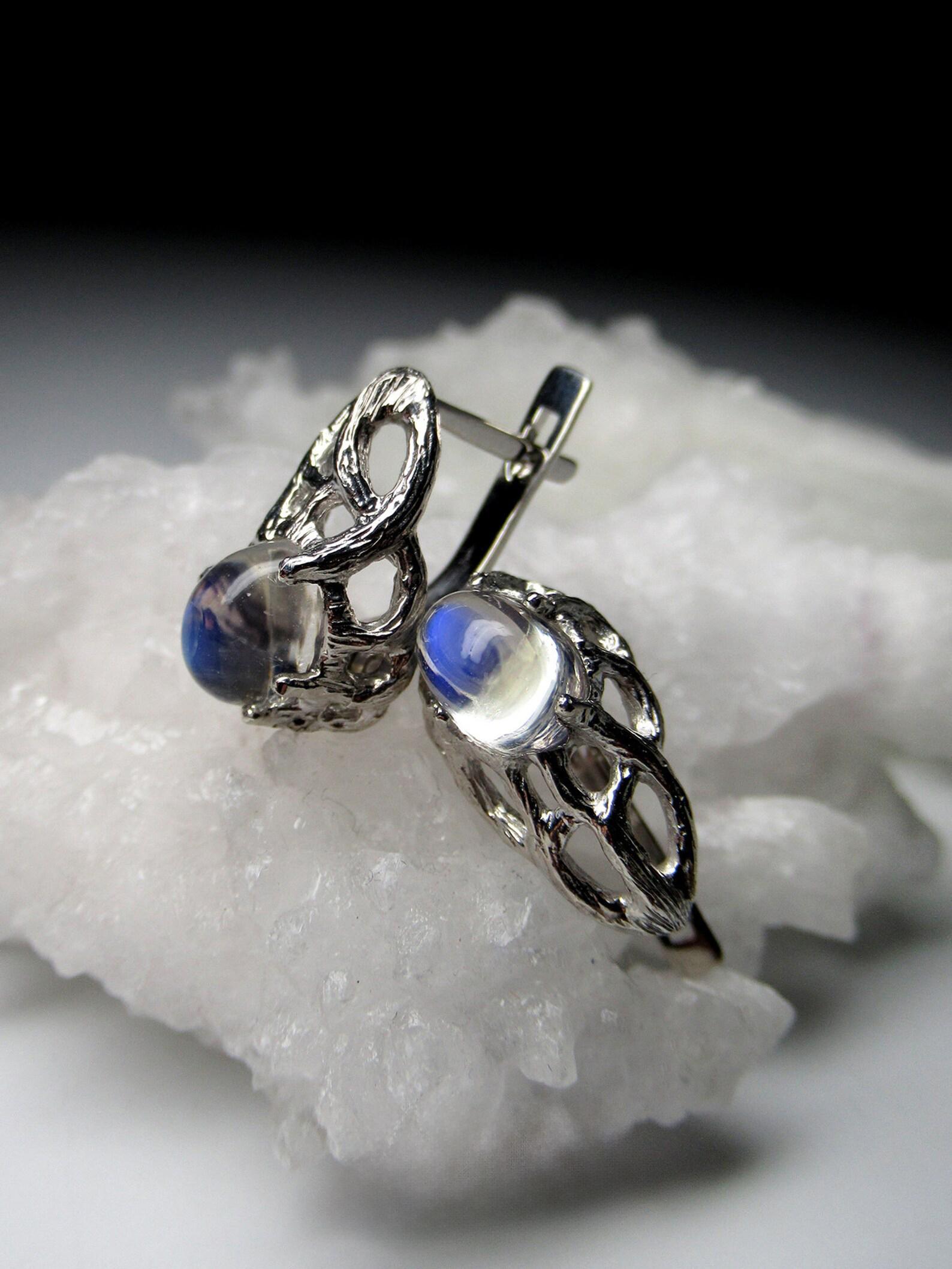 Mondstein Silber Ohrringe Art Noveau Hochwertige Natürliche Blaue Edelstein für Damen oder Herren im Angebot