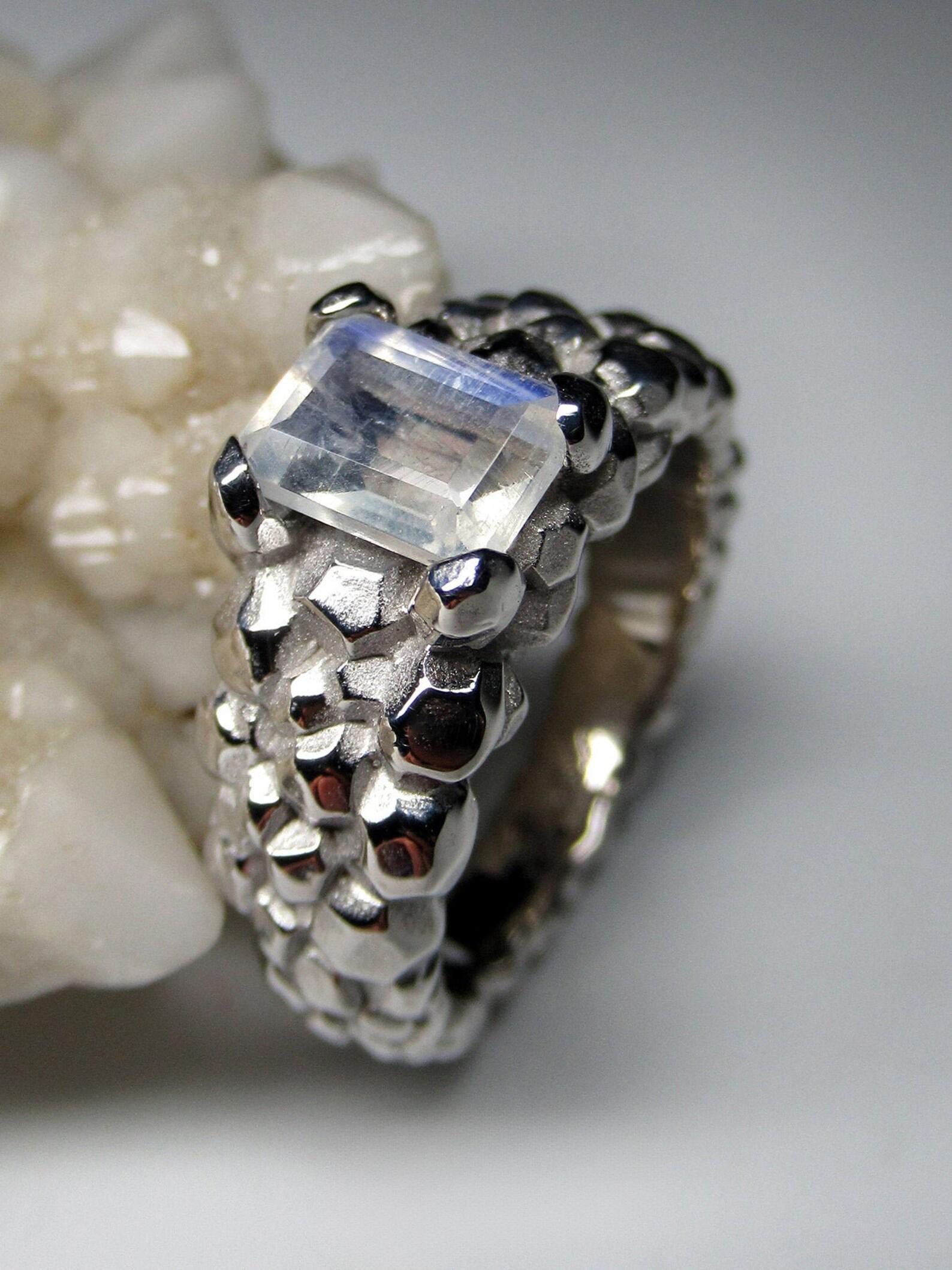 Artist Moonstone Silver Ring Blue Natural Gemstone Unisex Jewelry LOTR Style gift For Sale