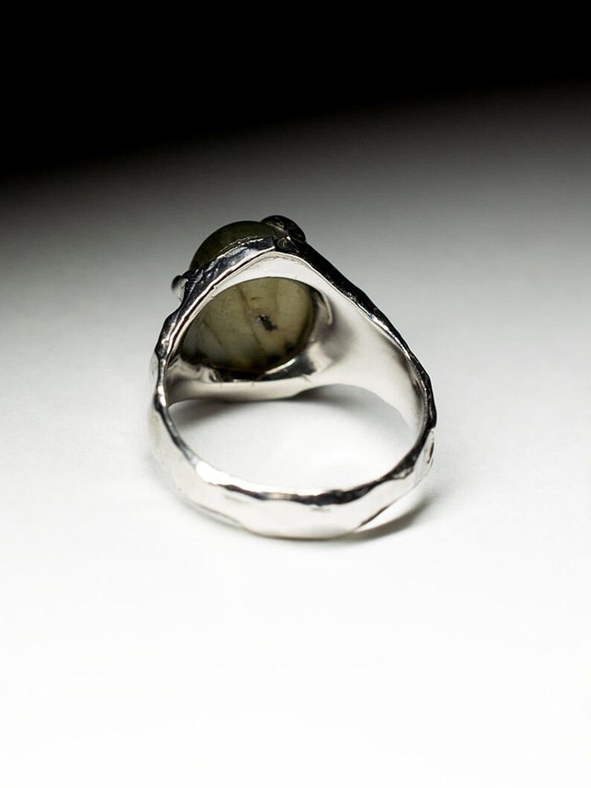 Moonstone Sterling Silver Ring Natural Labradorite Gemstone gift for Her For Sale 4