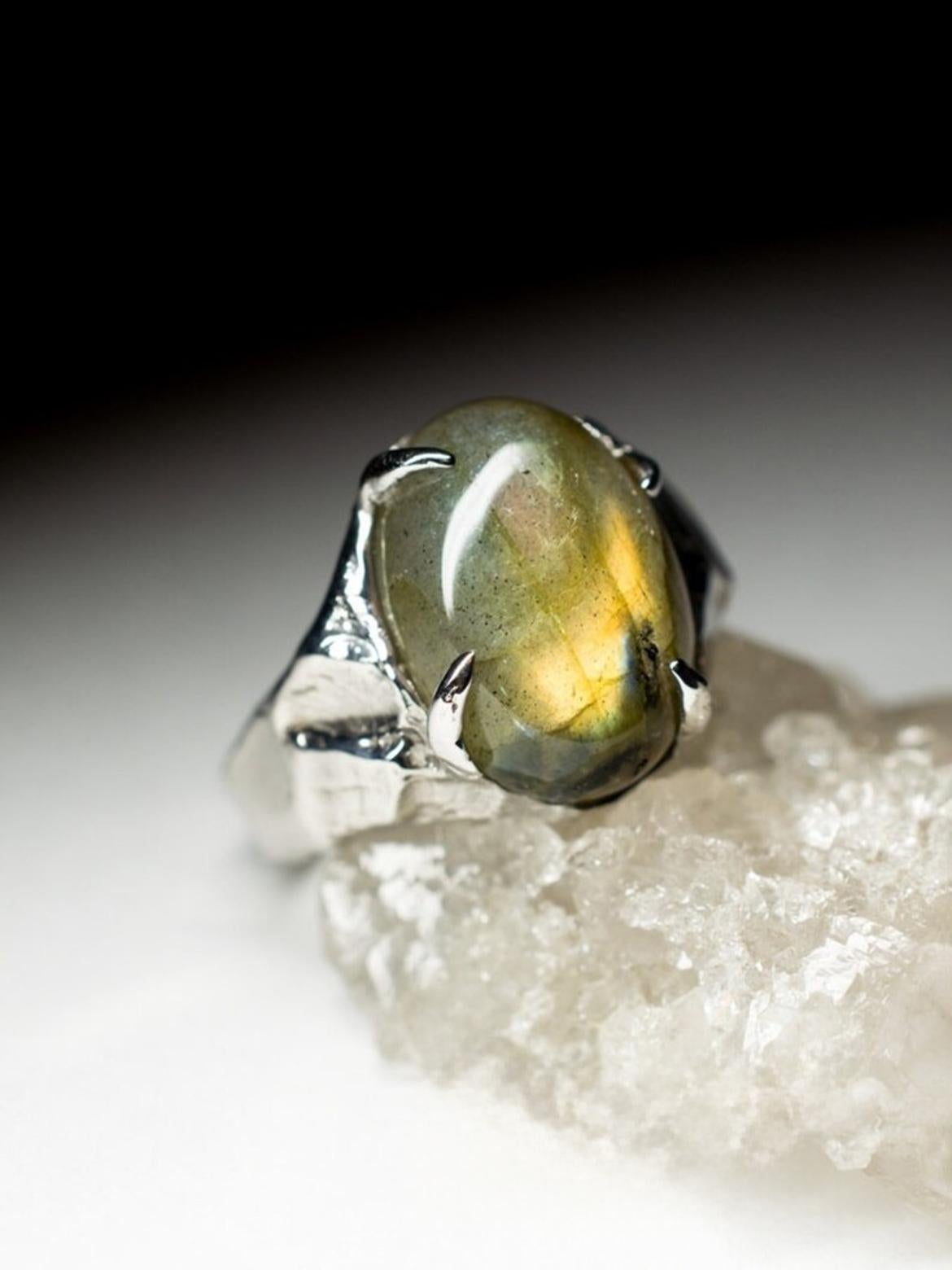 Oval Cut Moonstone Sterling Silver Ring Natural Labradorite Gemstone gift for Her For Sale
