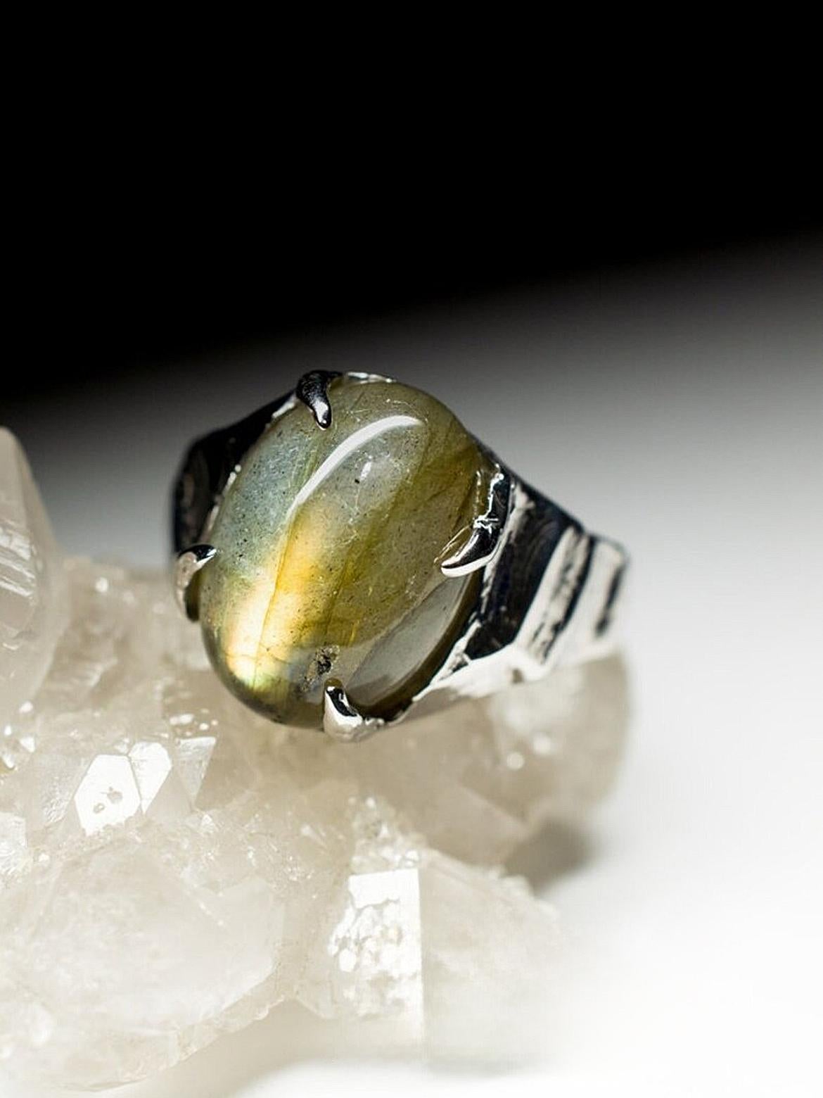 Moonstone Sterling Silver Ring Natural Labradorite Gemstone gift for Her For Sale 1
