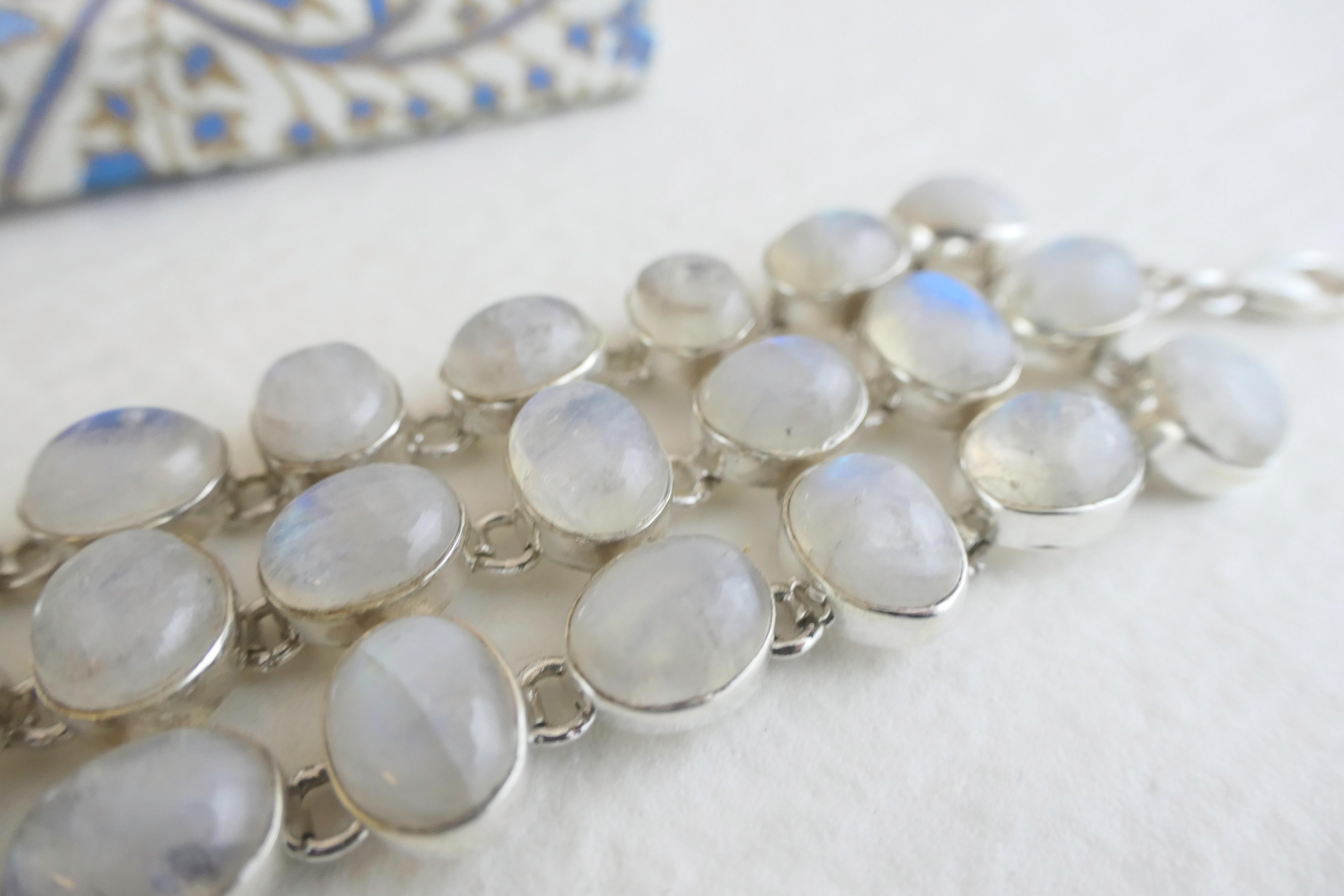 Bracciale in argento con pietra lunare in vendita 3
