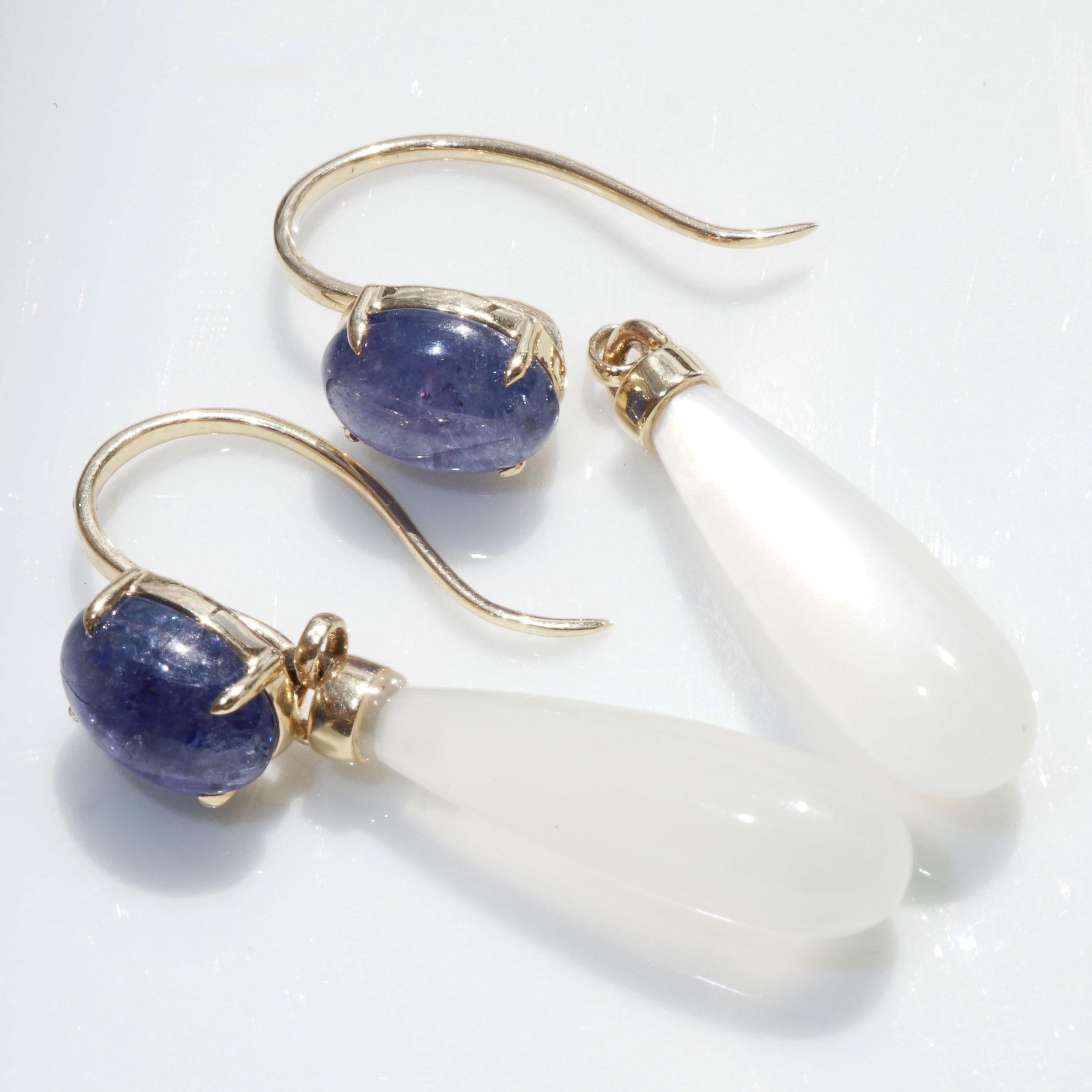 Modern Moonstone Tanzanite Earrings natural Colors cool Combination detachable dangles For Sale