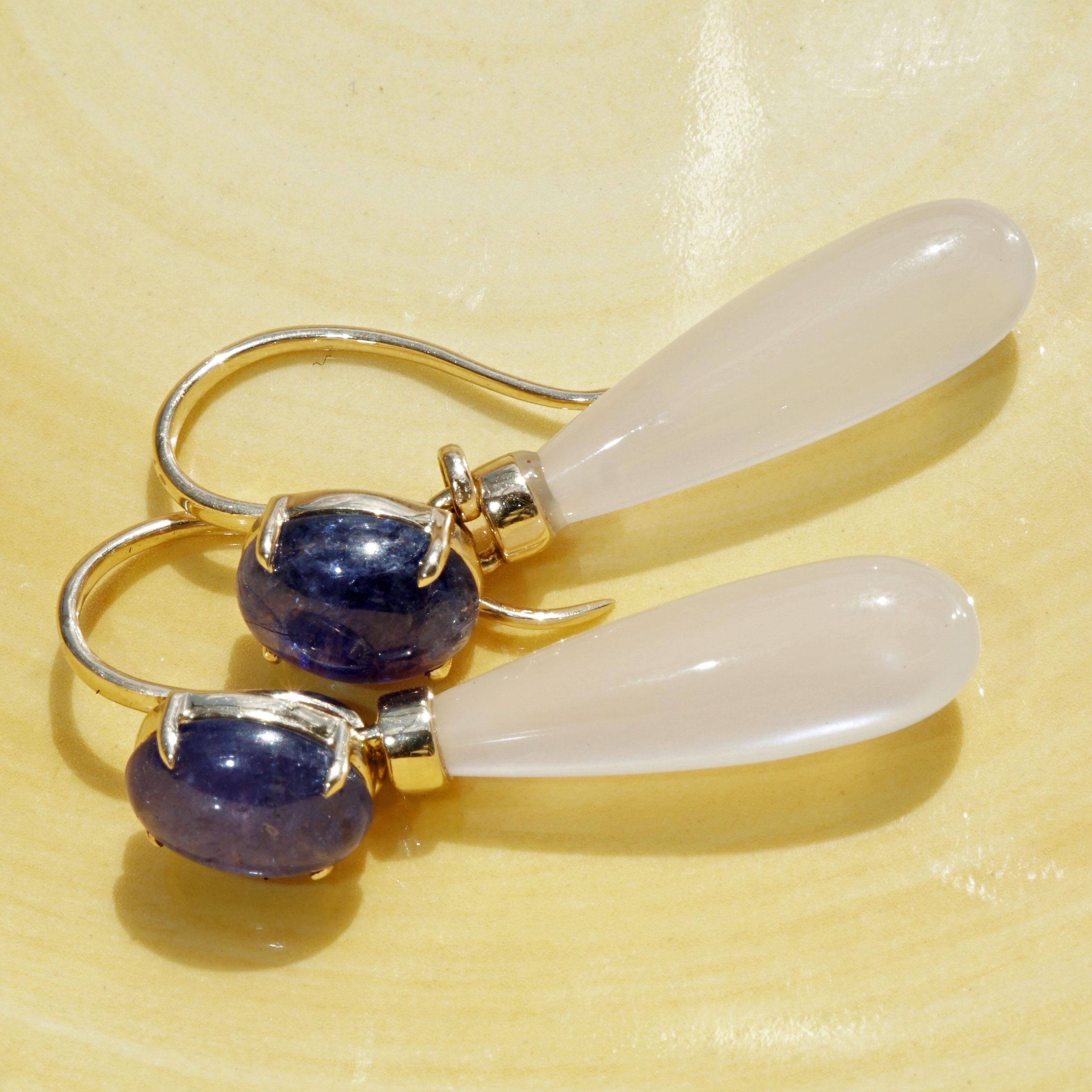 Boucles d'oreilles pierres de lune Tanzanite Couleurs naturelles Combinaison cool dangles détachables Unisexe en vente