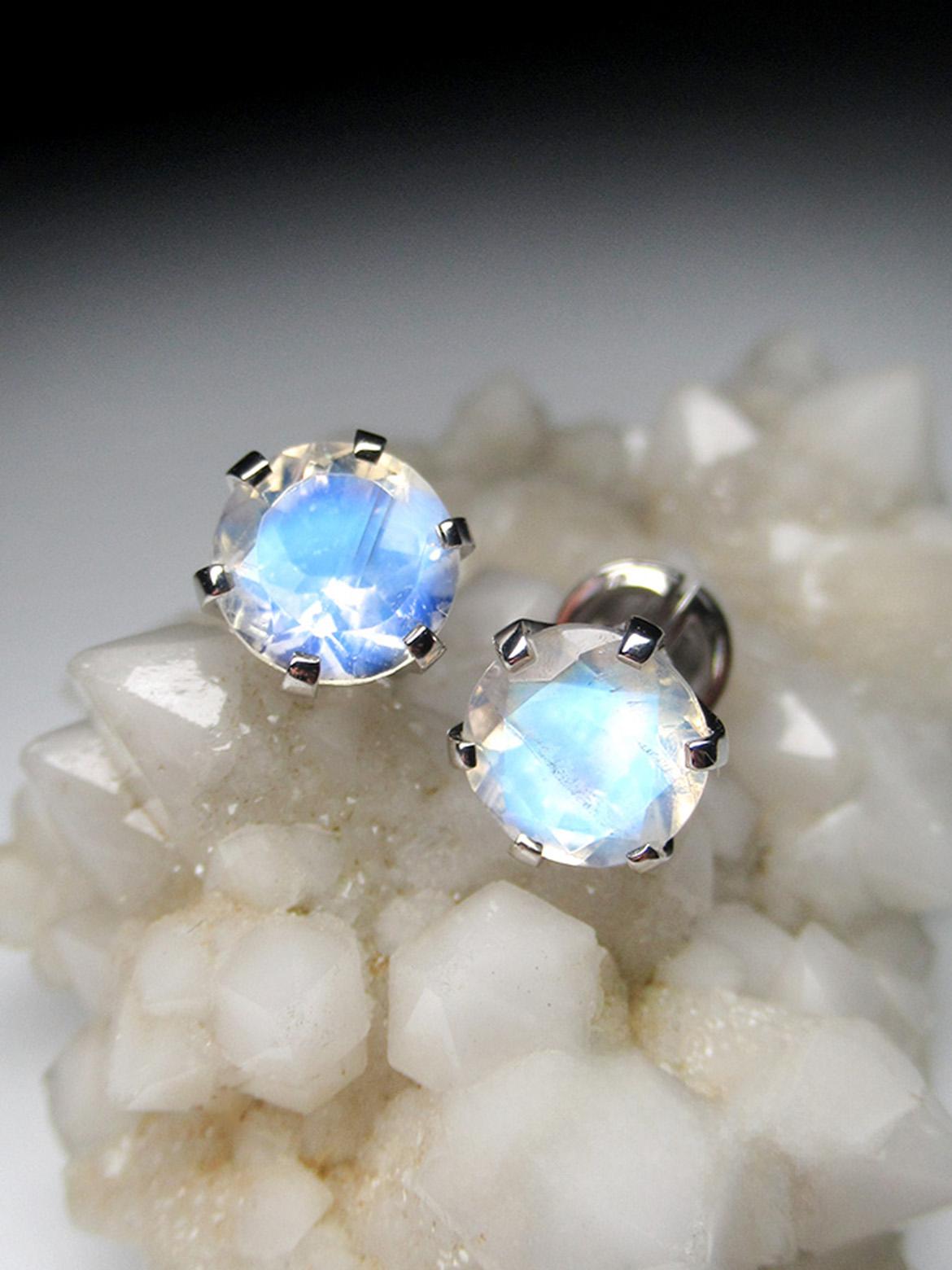 clear moonstone