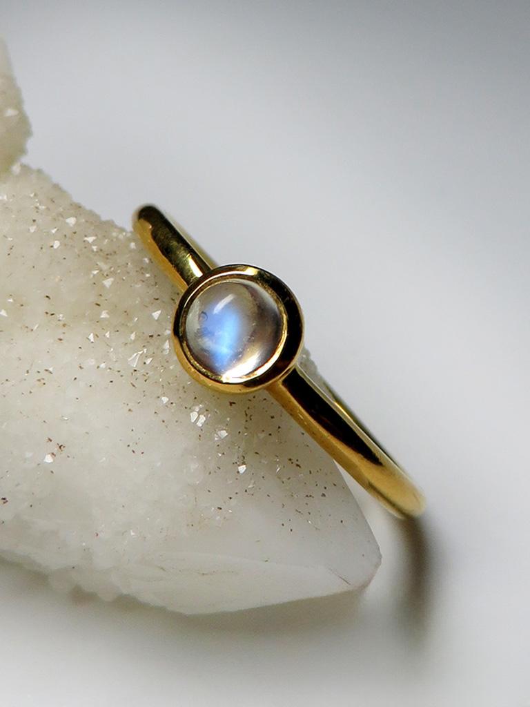 Moonstone Yellow Gold Ring Gem Report Round Cabochon LGBTQ Engagement Minimalism For Sale 1