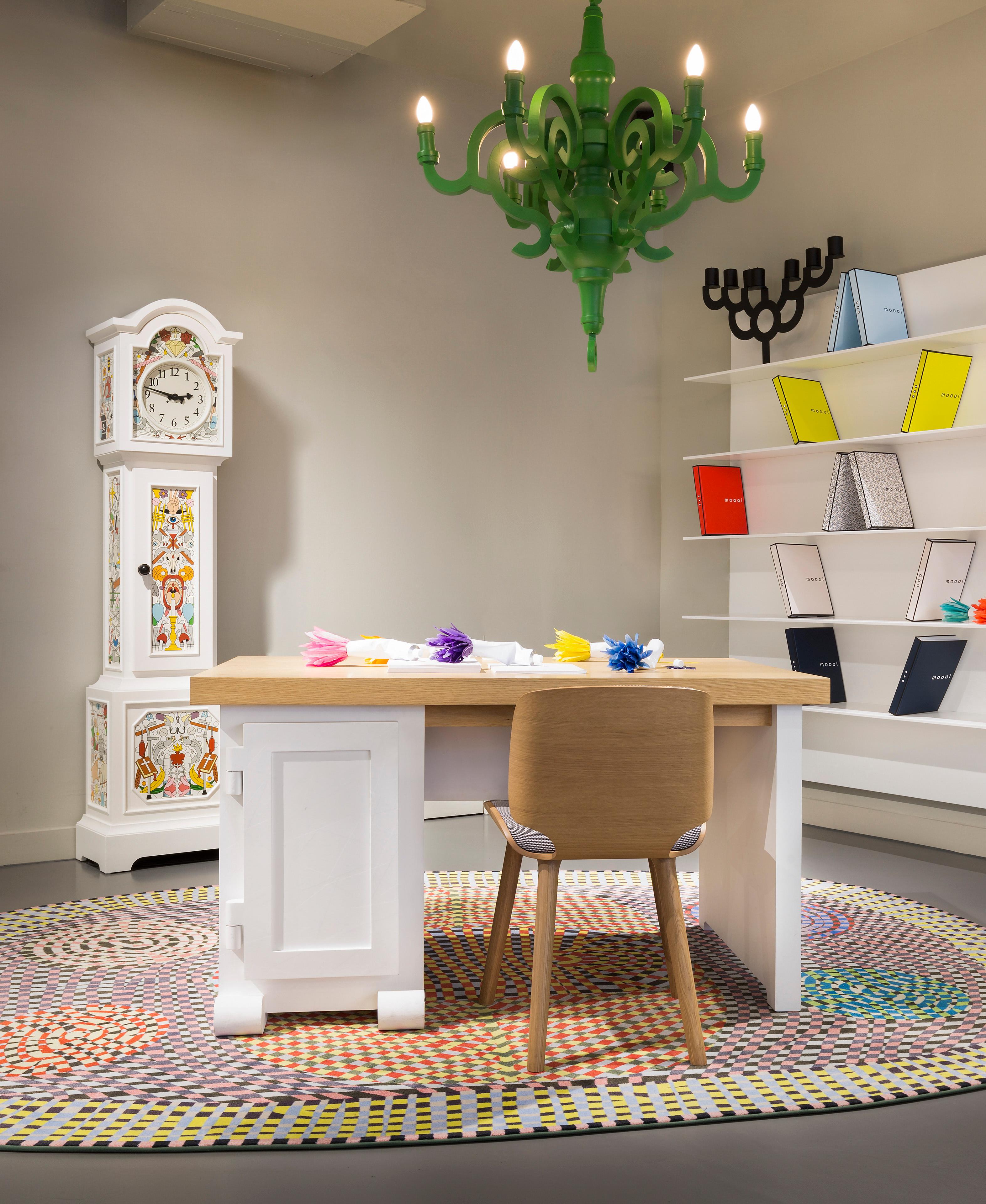 Moooi Altdeutsche clock in hand-painted pine by Studio Job

Checking the time will never be the same with Studio Job's Altdeutsched clock, a playful interpretation of old Frankish furniture holding all its beauty and atmosphere. A Studio Job