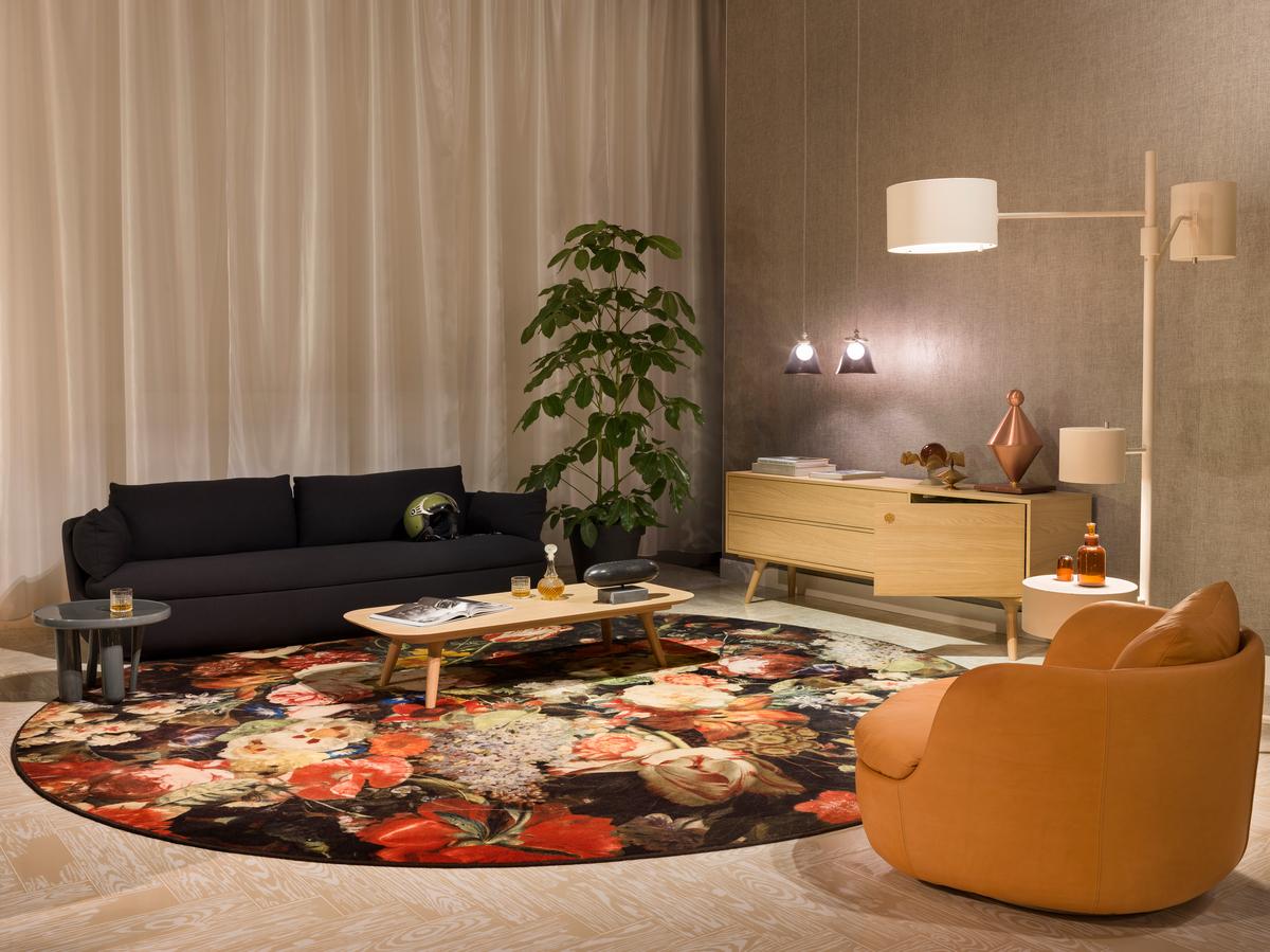 XXIe siècle et contemporain Fauteuil en canapé Moooi Bart avec assise en mousse et tapisserie Divina 3 vert fluo en vente