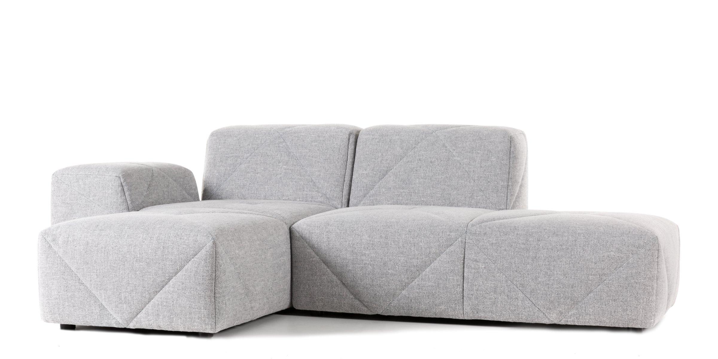 Il pluripremiato divano BFF di Marcel Wanders è il nuovo migliore amico di tutti! Un sistema di divani modulari di alta qualità, morbido ma solido, composto da un'ampia varietà di moduli per infinite configurazioni. Un sistema di divani modulari che