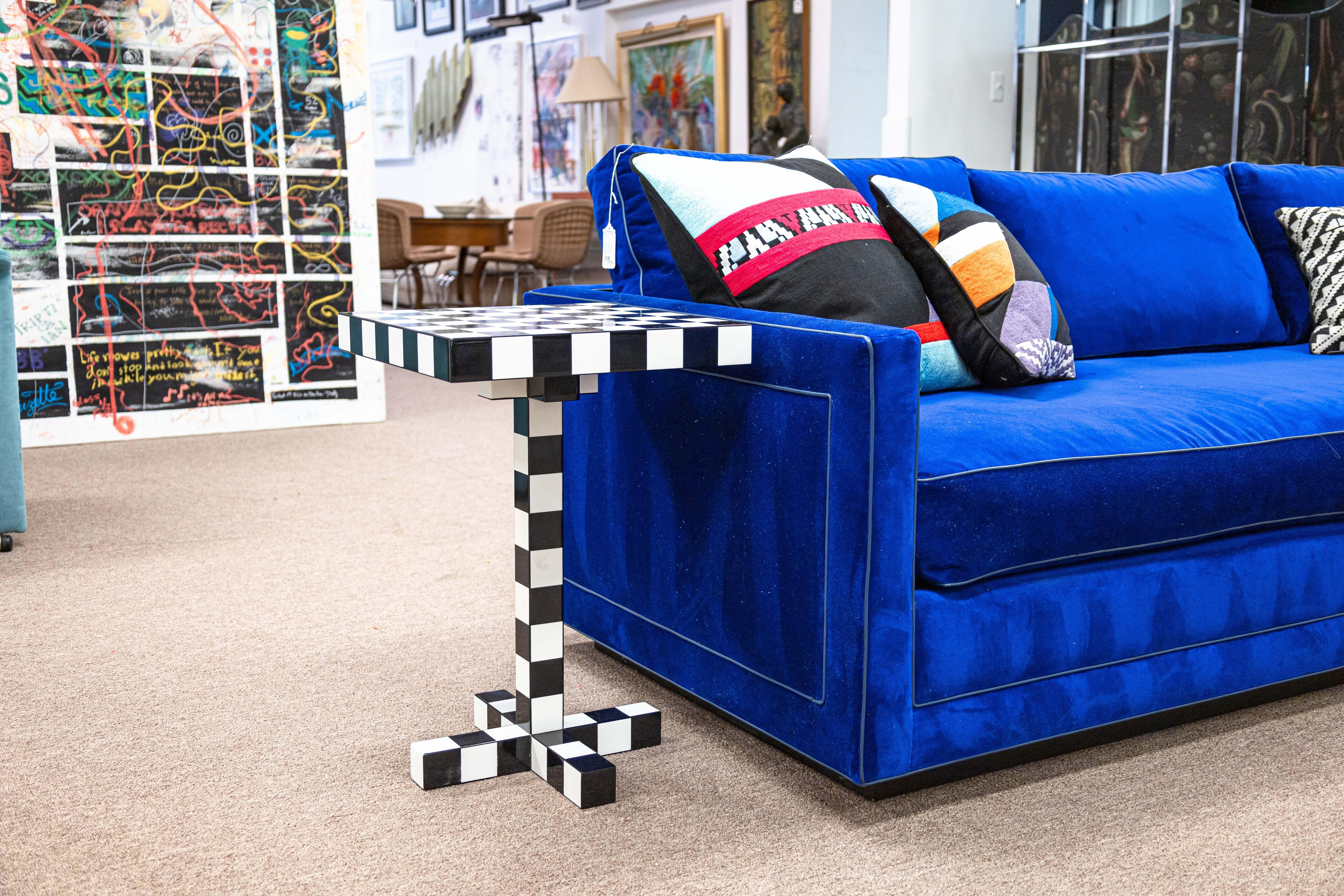 Moooi Chess Memphis Black and White Checkered Side Table Designed by Front 4