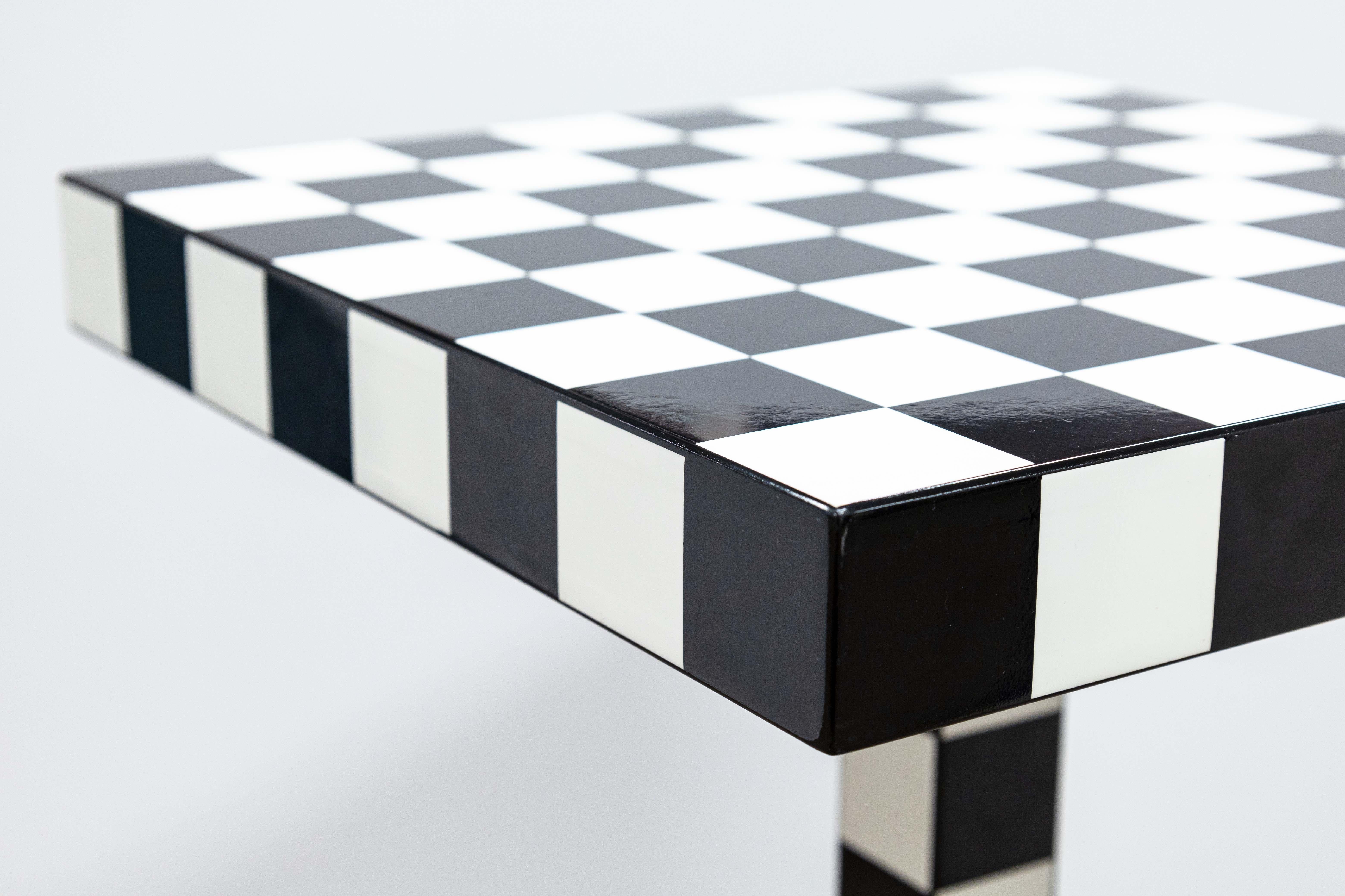 Moooi Chess Memphis Black and White Checkered Side Table Designed by Front In Good Condition In Keego Harbor, MI