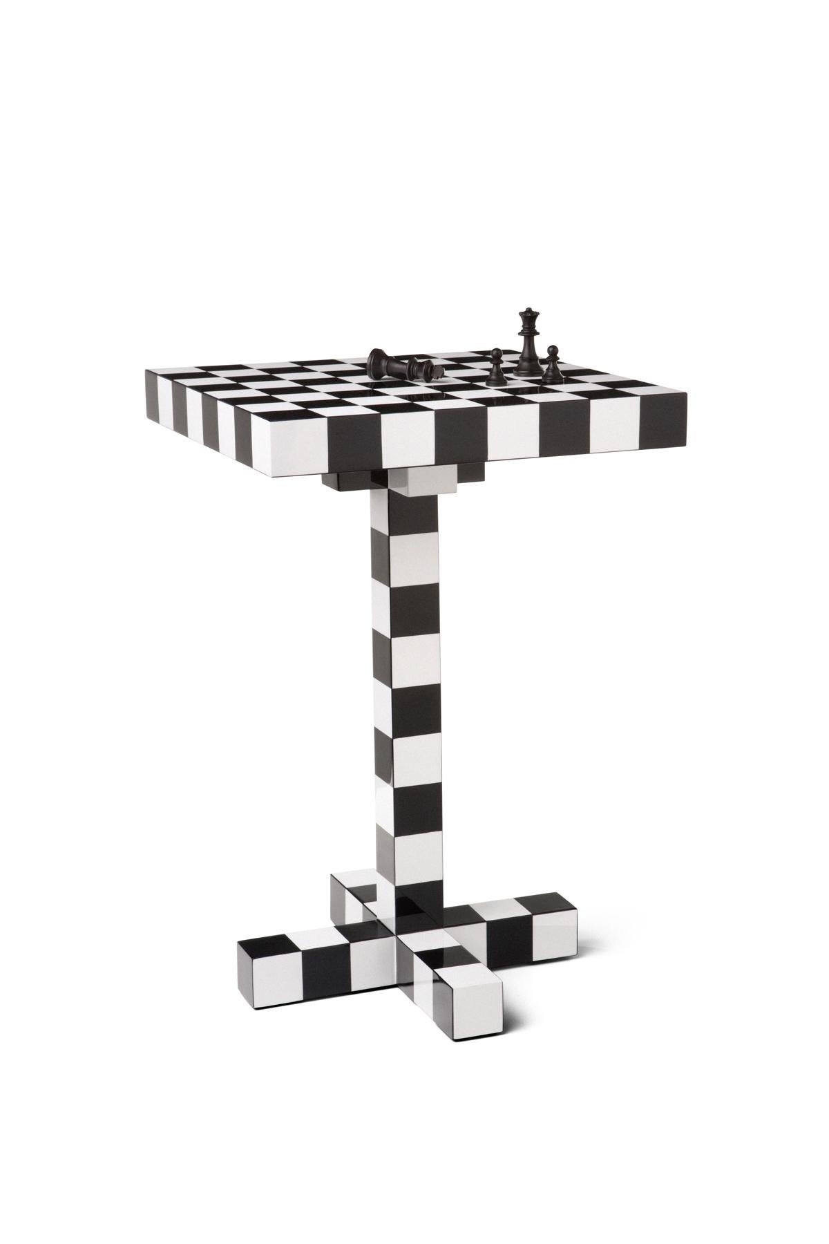 Modern Moooi Chess Table in Lacquered Wood with Steel Frame, MDF by Front For Sale