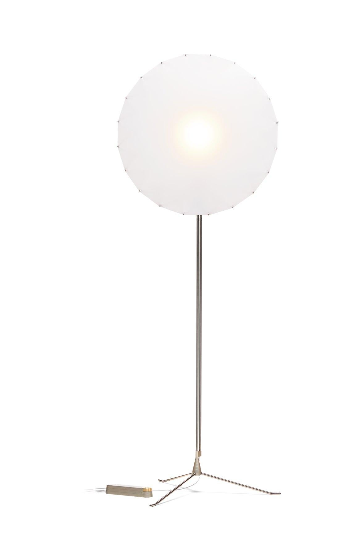 Aluminum Moooi Filigree Circular LED Floor Lamp in Brass & Aluminium by Rick Tegelaar For Sale
