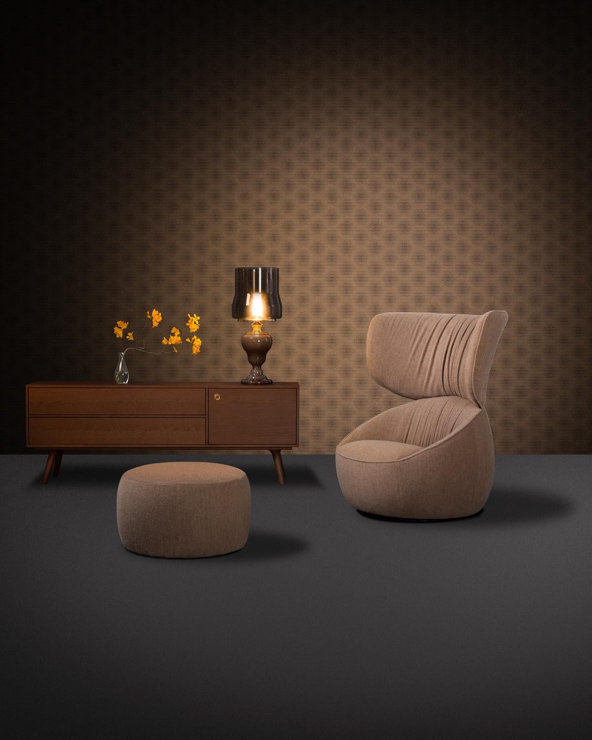 Moooi Hana Swivel Armchair in Calligraphy Bird Jacquard Upholstery In New Condition For Sale In Brooklyn, NY